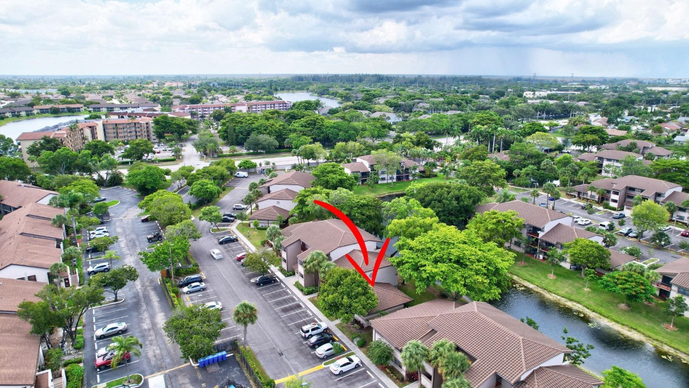 VILLAS DE VENEZIA CONDO - Residential