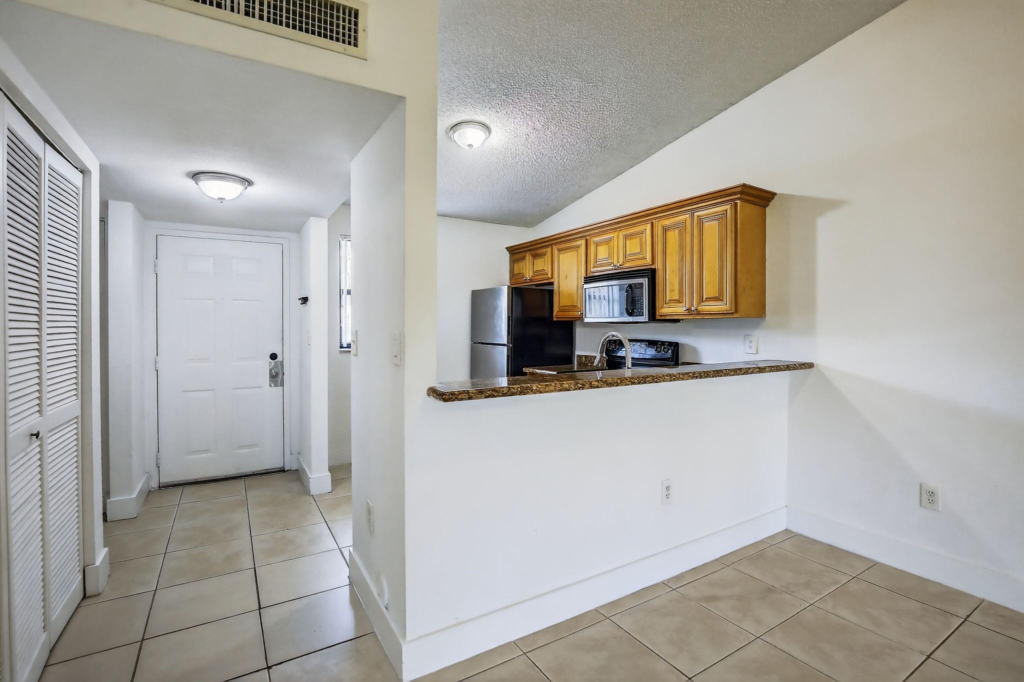 VILLAS DE VENEZIA CONDO - Residential