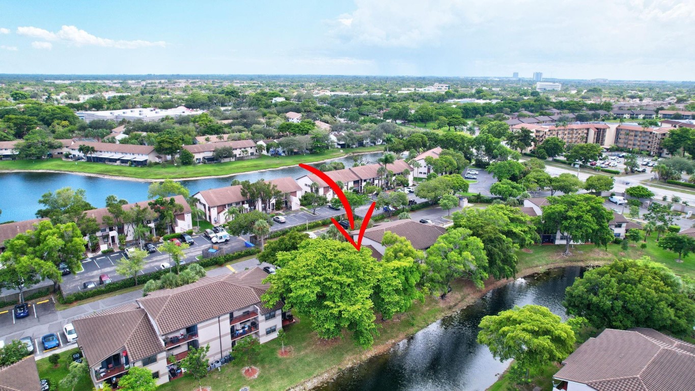 VILLAS DE VENEZIA CONDO - Residential