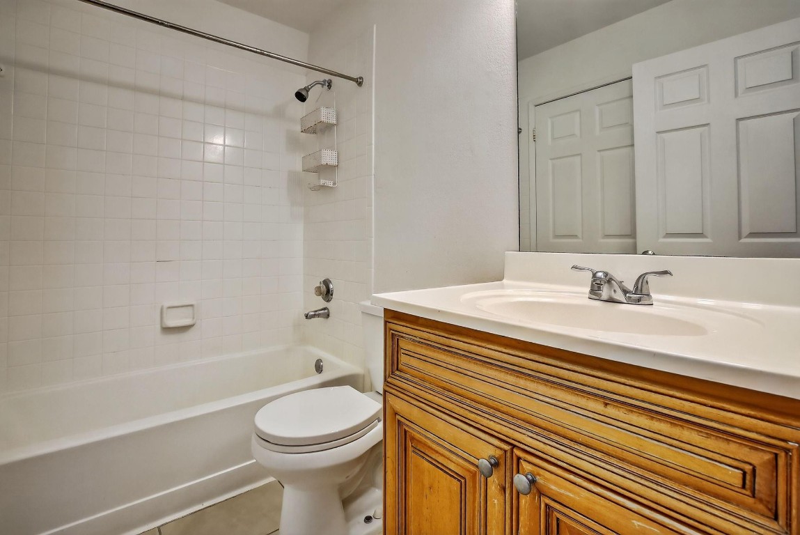 VILLAS DE VENEZIA CONDO - Residential