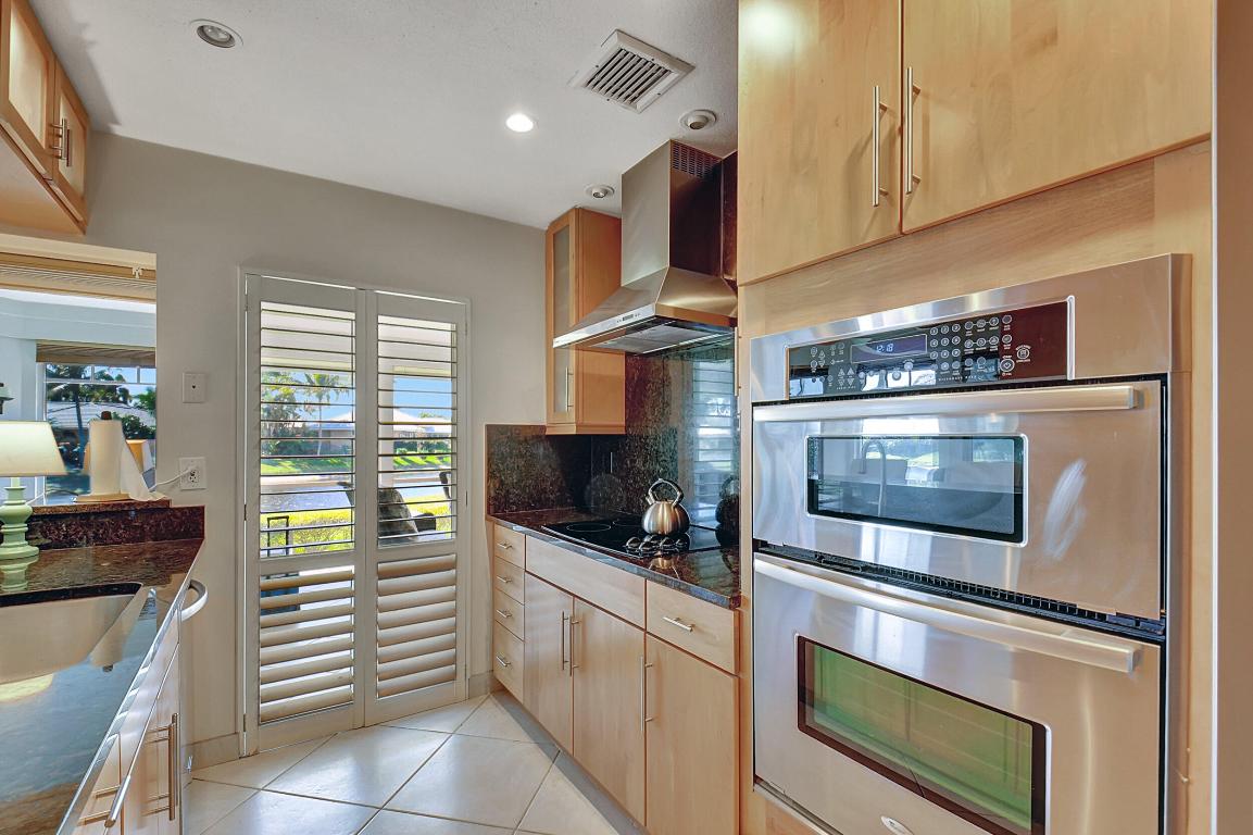 DELRAY DUNES - Residential