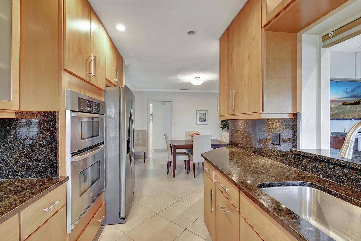 DELRAY DUNES - Residential