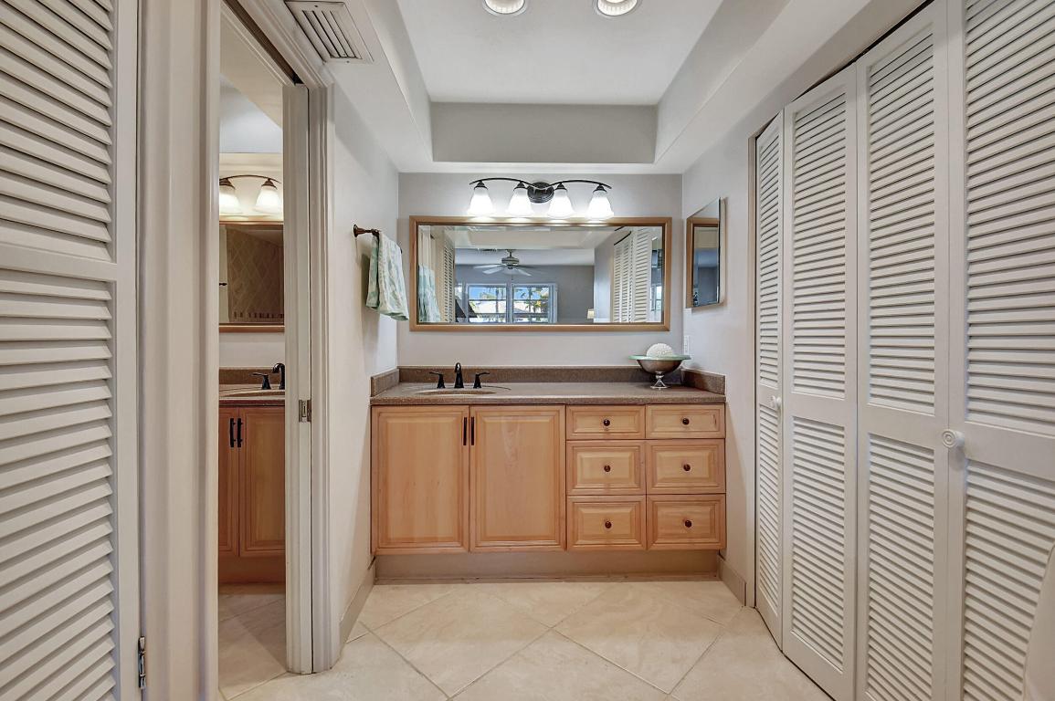 DELRAY DUNES - Residential