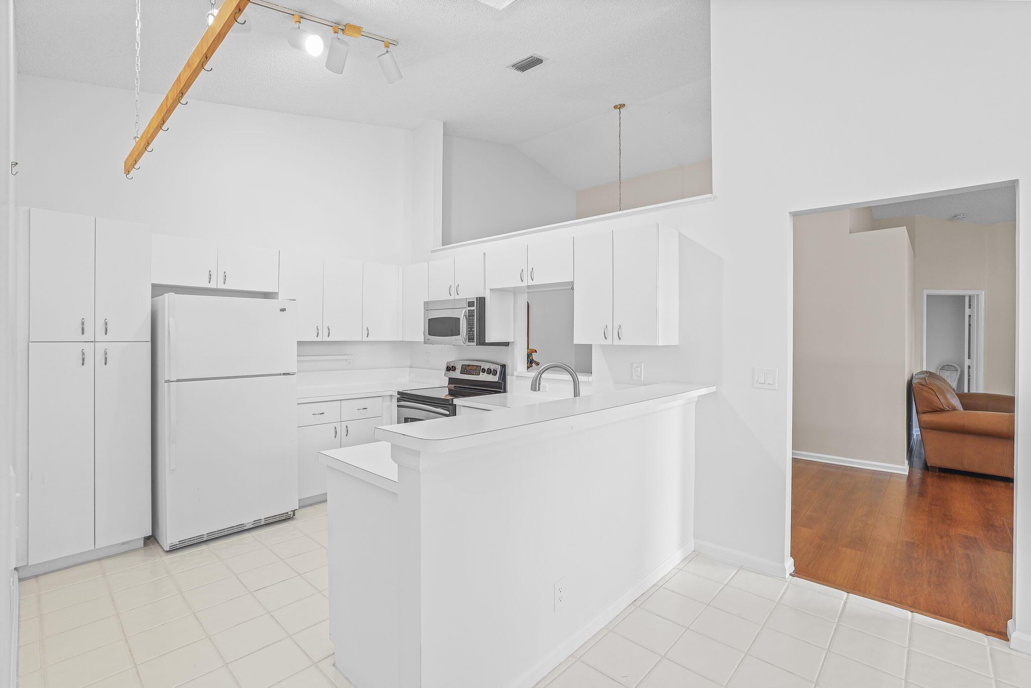 NORTH PASSAGE - Residential