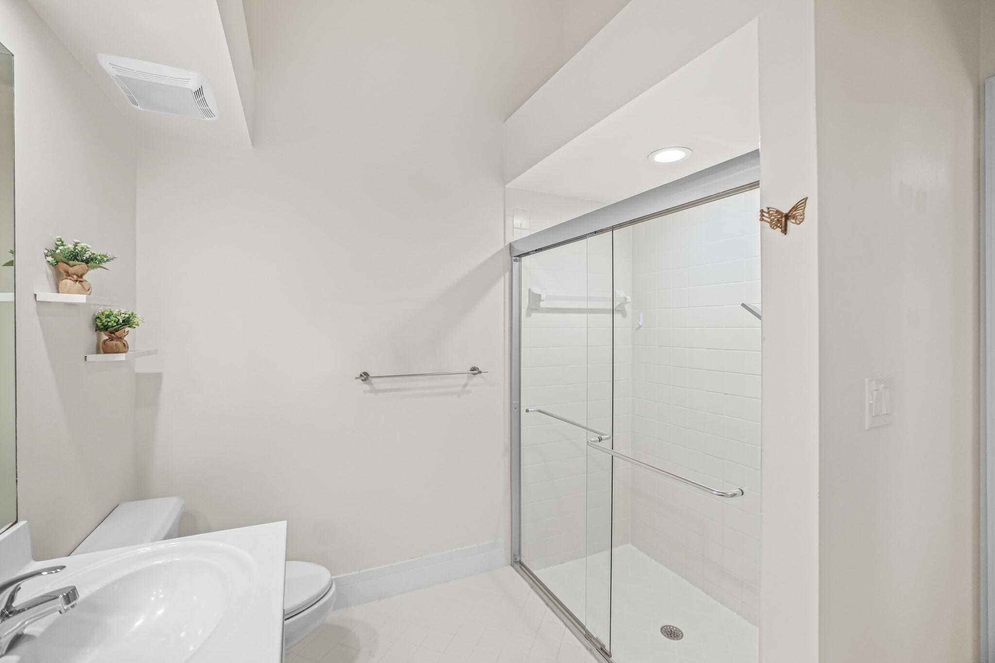 NORTH PASSAGE - Residential