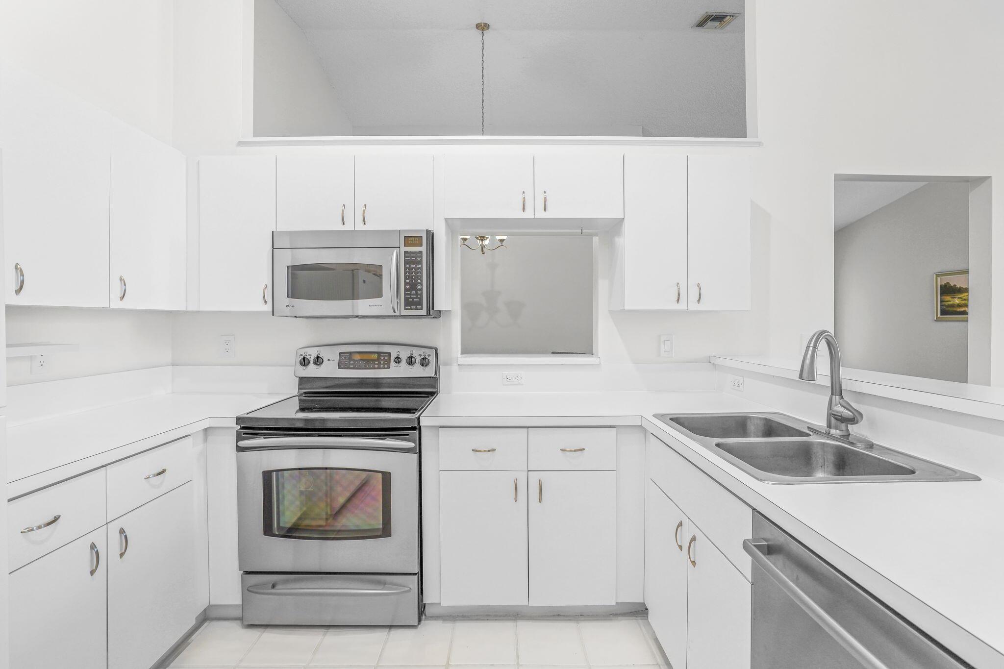 NORTH PASSAGE - Residential