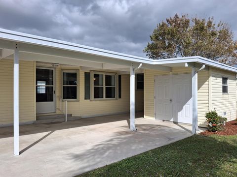 A home in Port St Lucie