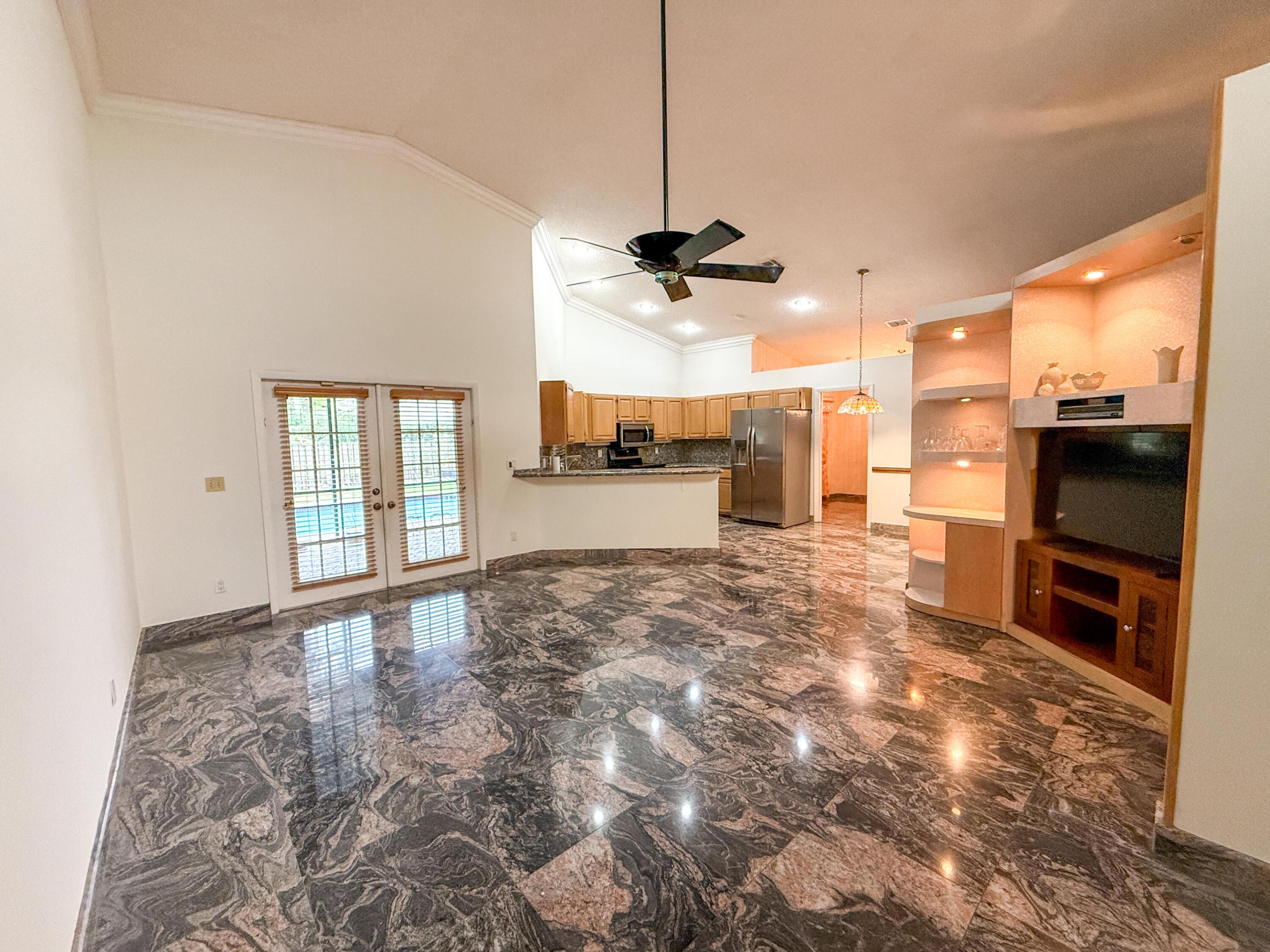 FOREST RIDGE - Residential