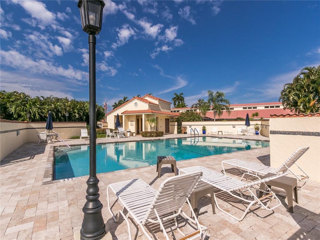 Villas of Deer Creek - Residential