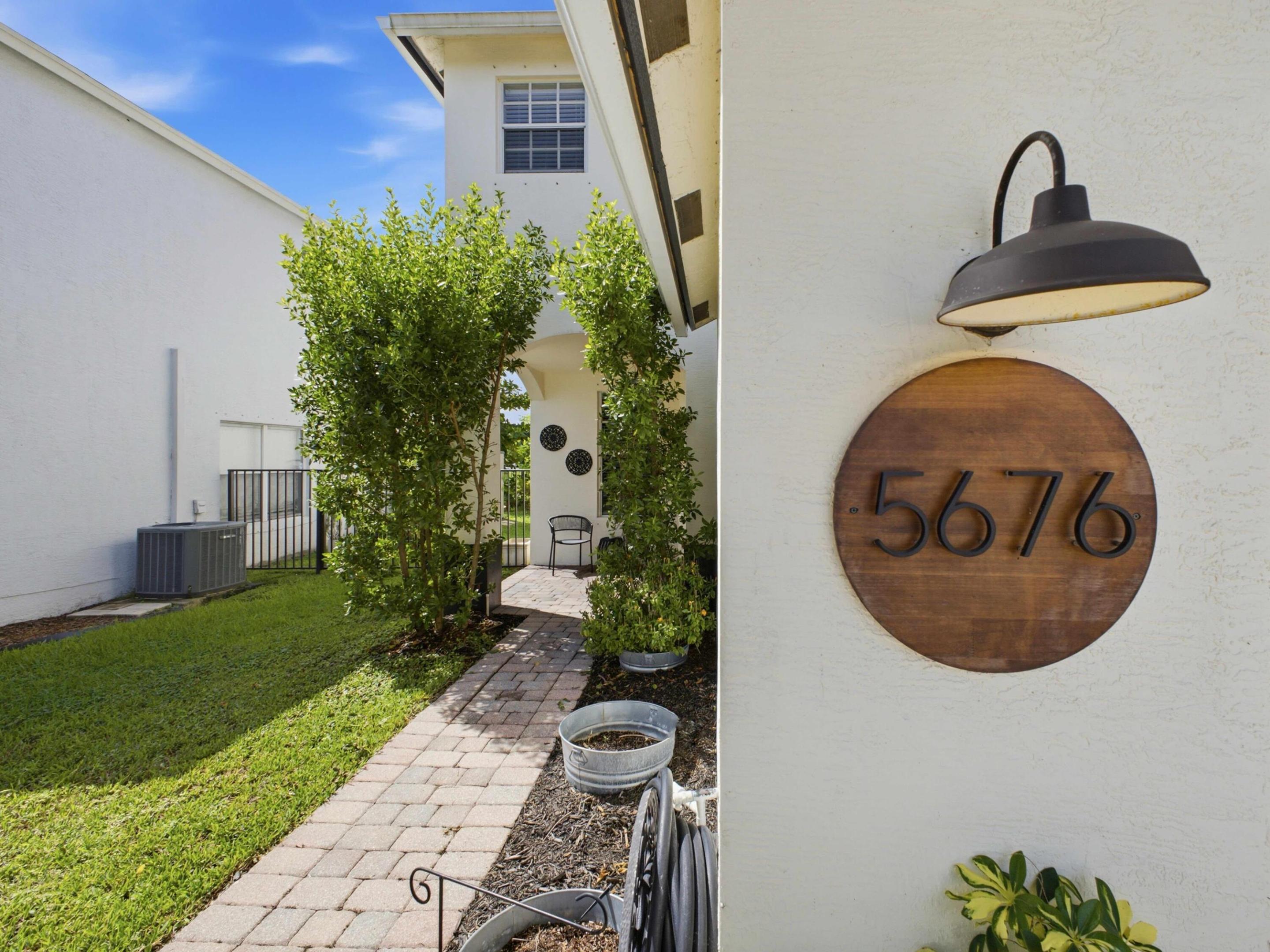 5676 Azalea Circle