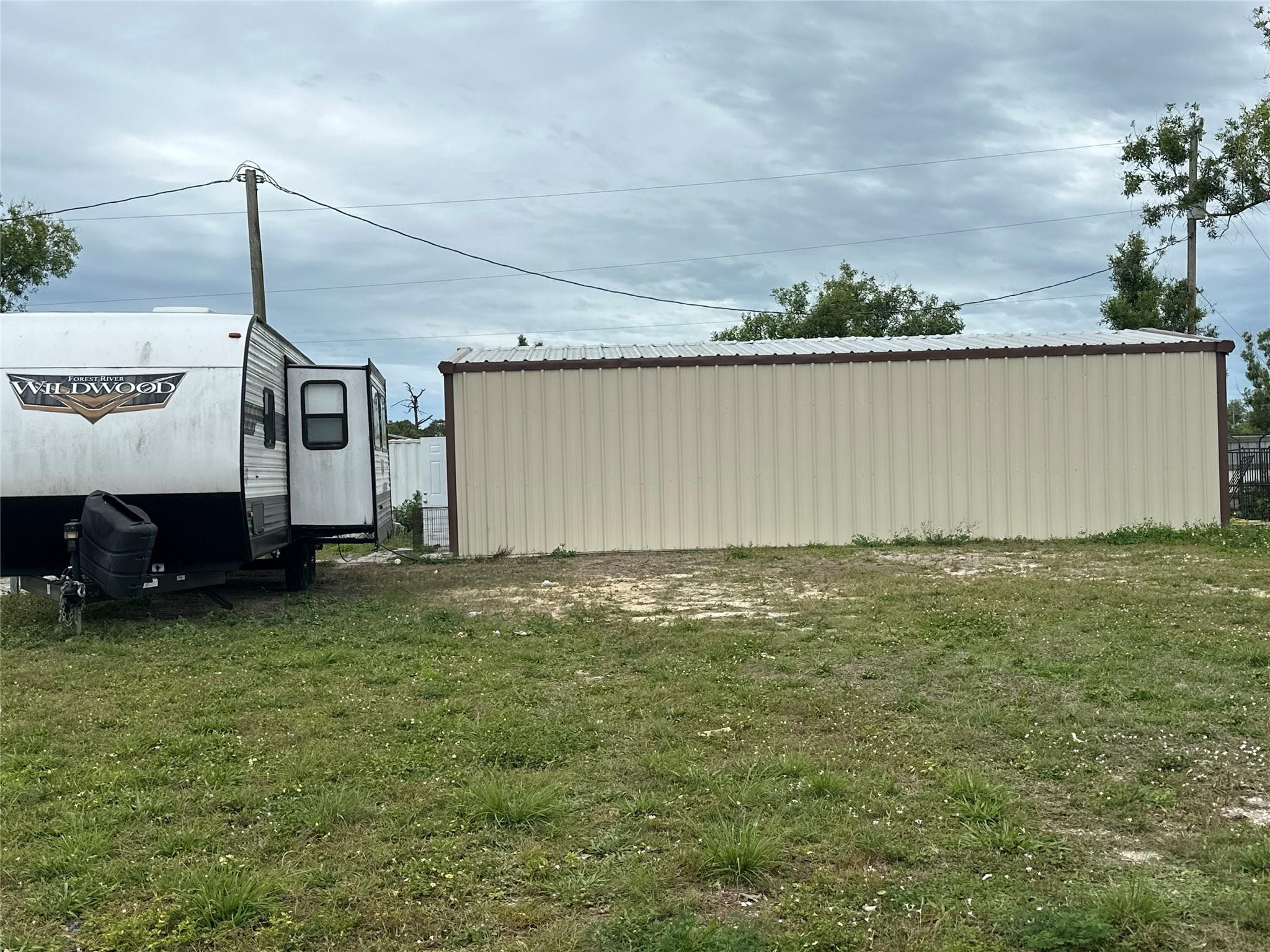 Acreage & Unrec - Residential