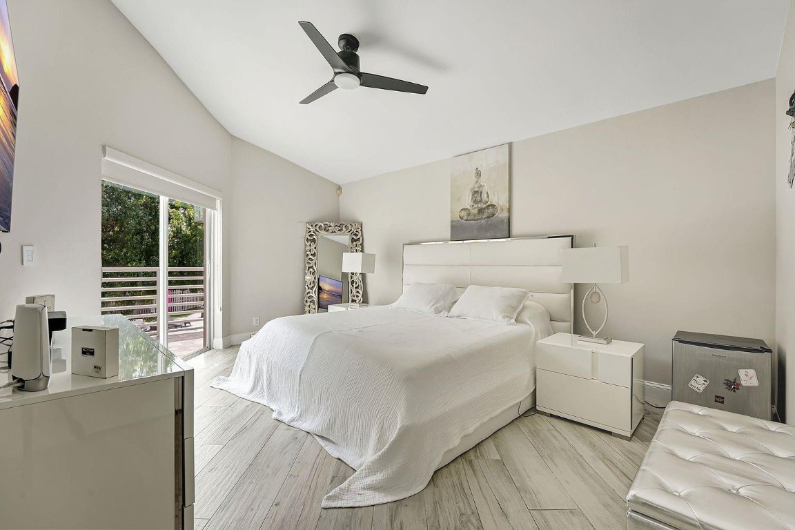 Countrys Point 119-29 B - Residential