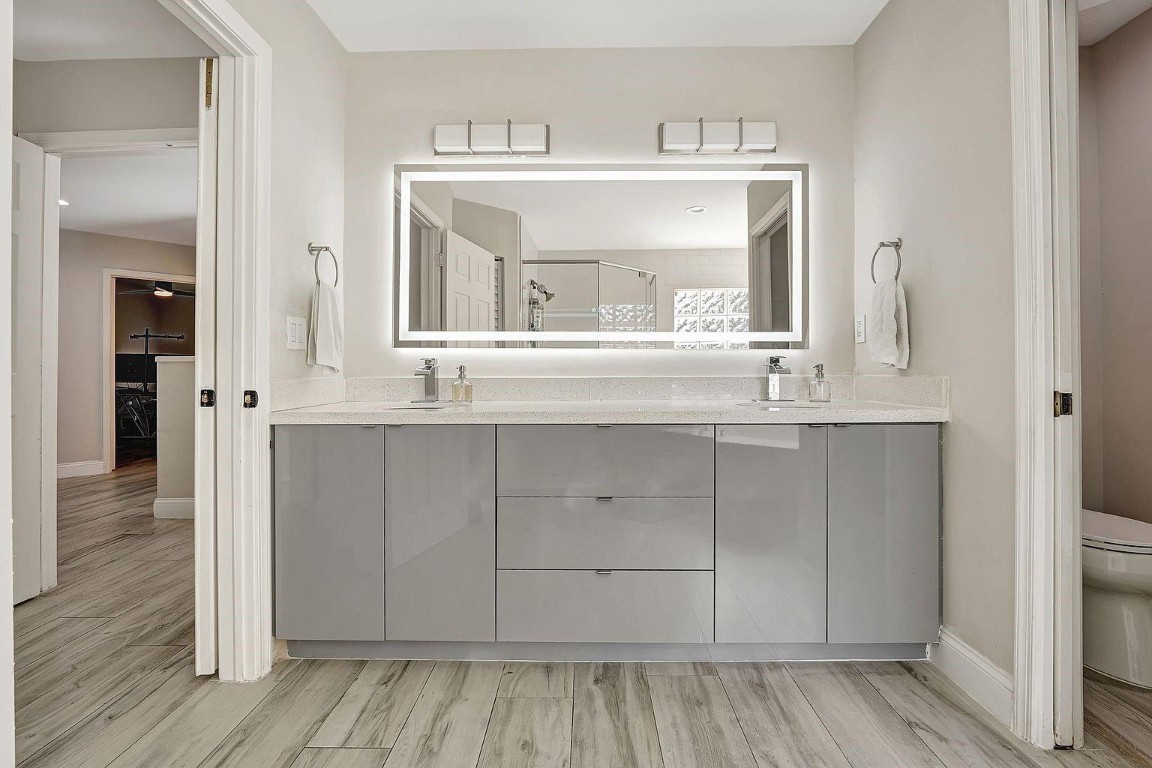 Countrys Point 119-29 B - Residential