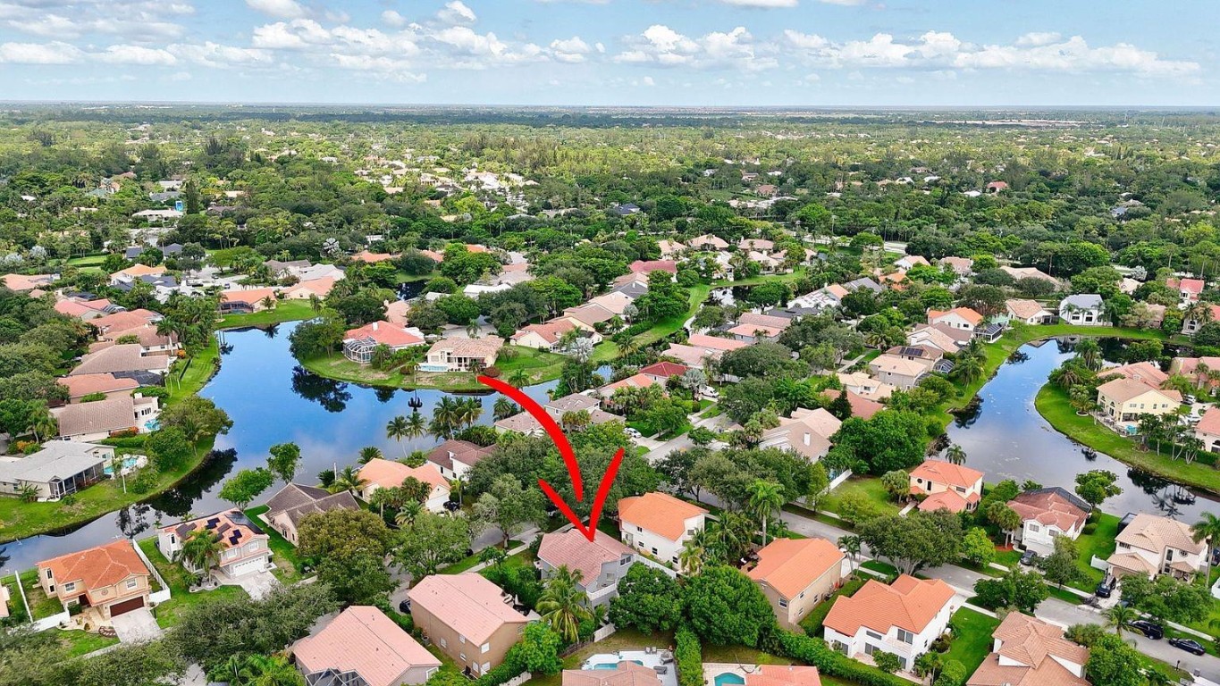 Countrys Point 119-29 B - Residential