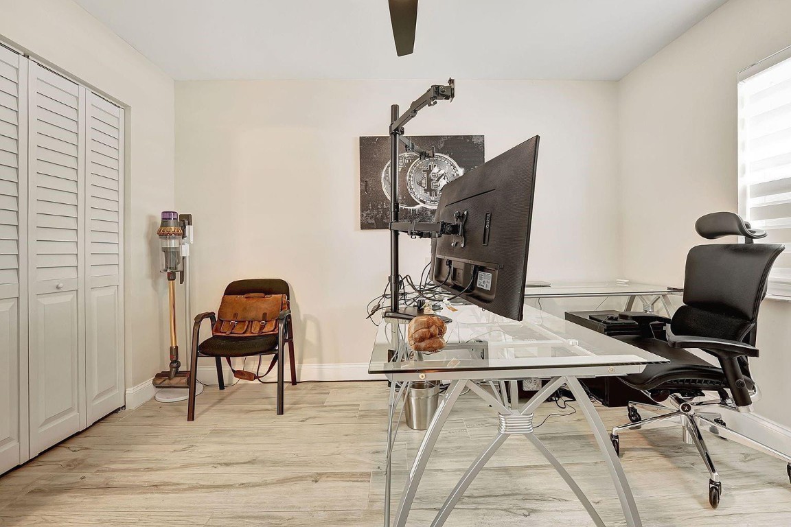 Countrys Point 119-29 B - Residential