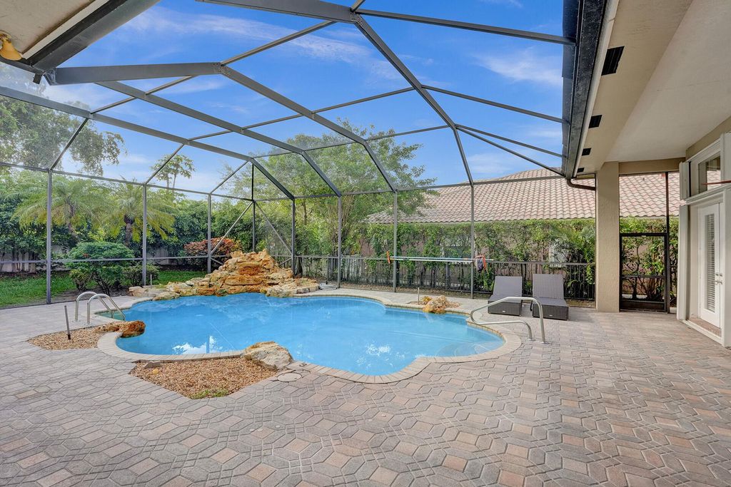 Photo of 21702 Marigot Drive, Boca Raton, FL 33428 (MLS # R11056450)