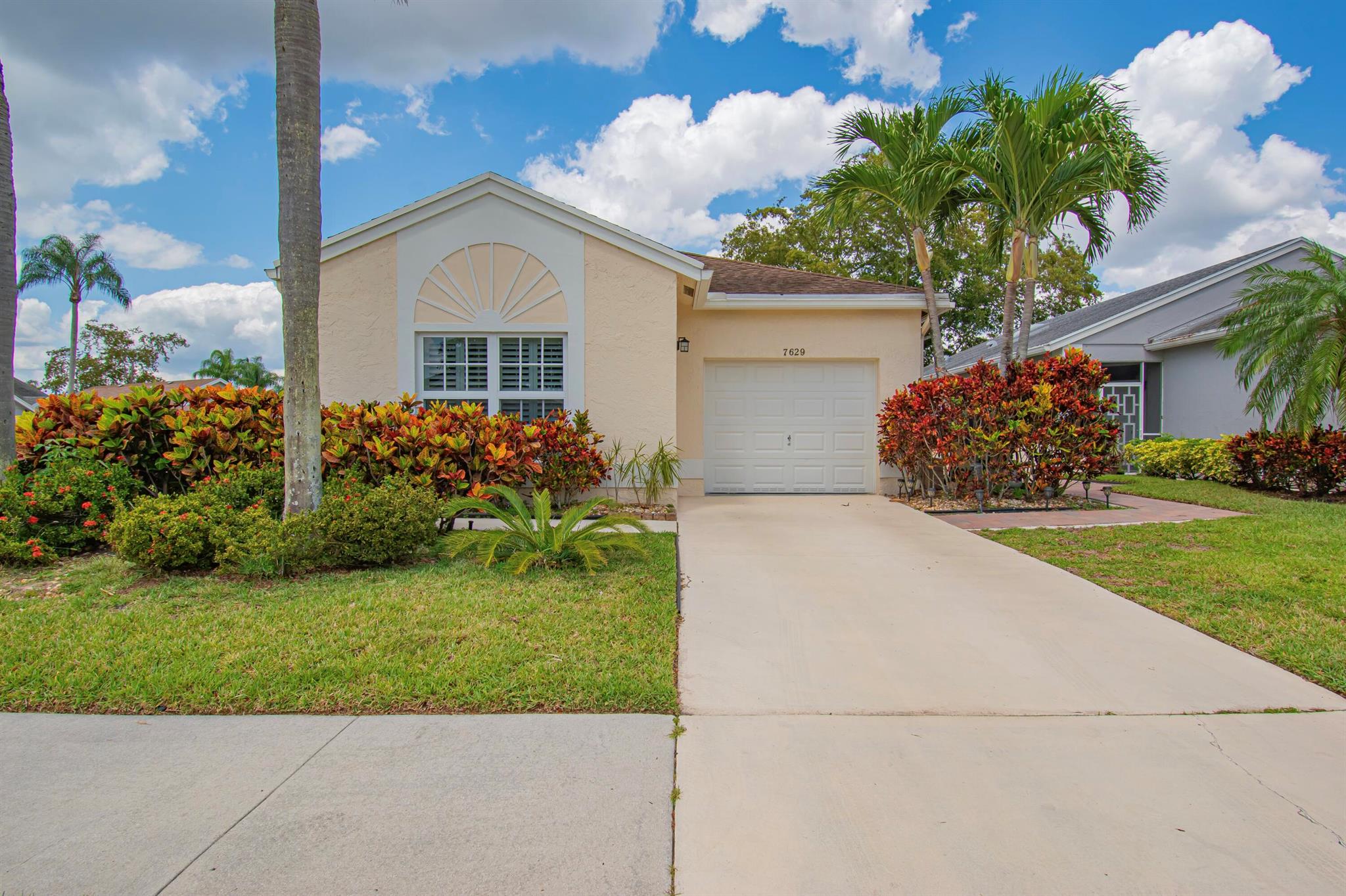 7629 Mansfield Hollow Road