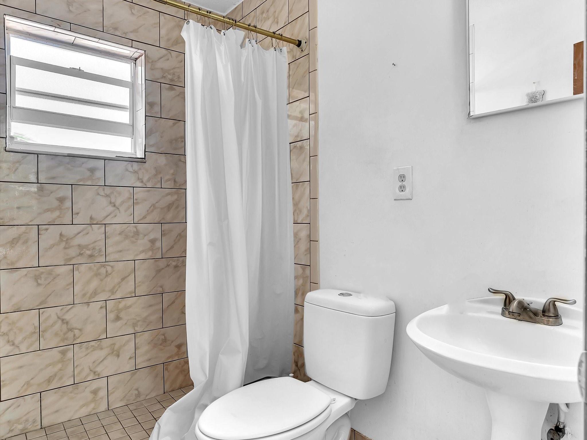 Bay Vista Park Amd - Residential Income