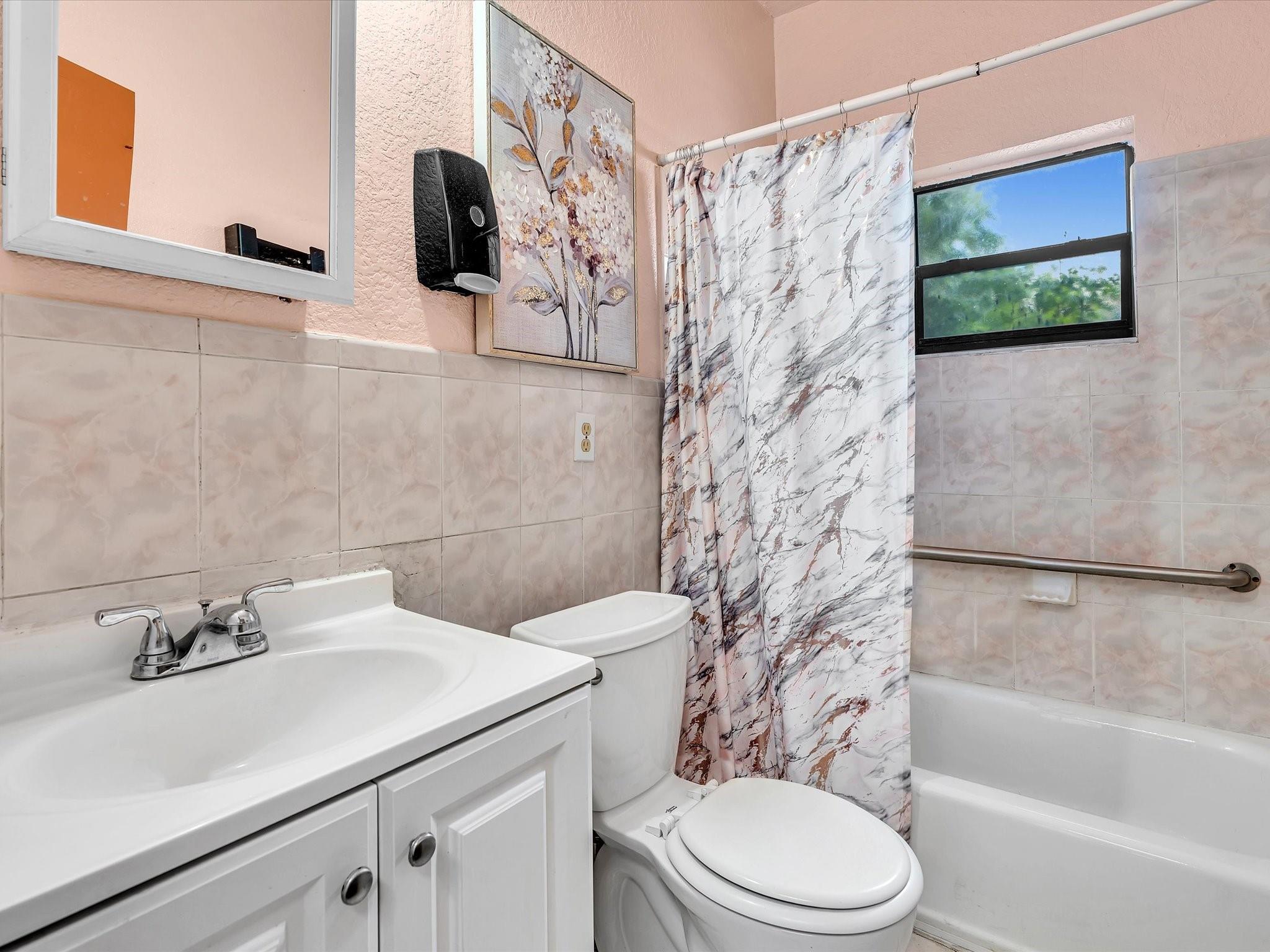 Bay Vista Park Amd - Residential Income