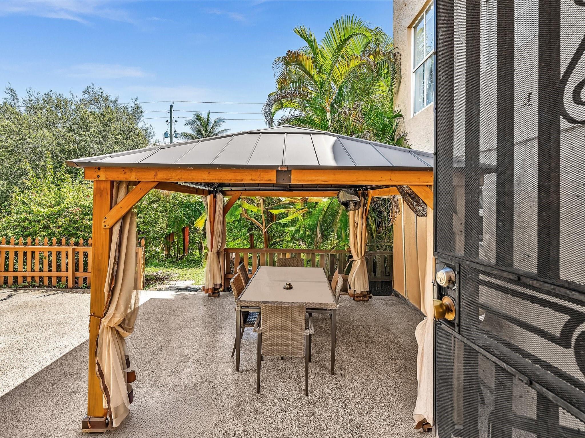 Bay Vista Park Amd - Residential Income