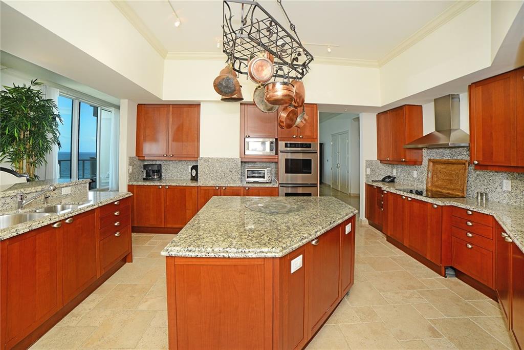 Ocean Grande - Residential