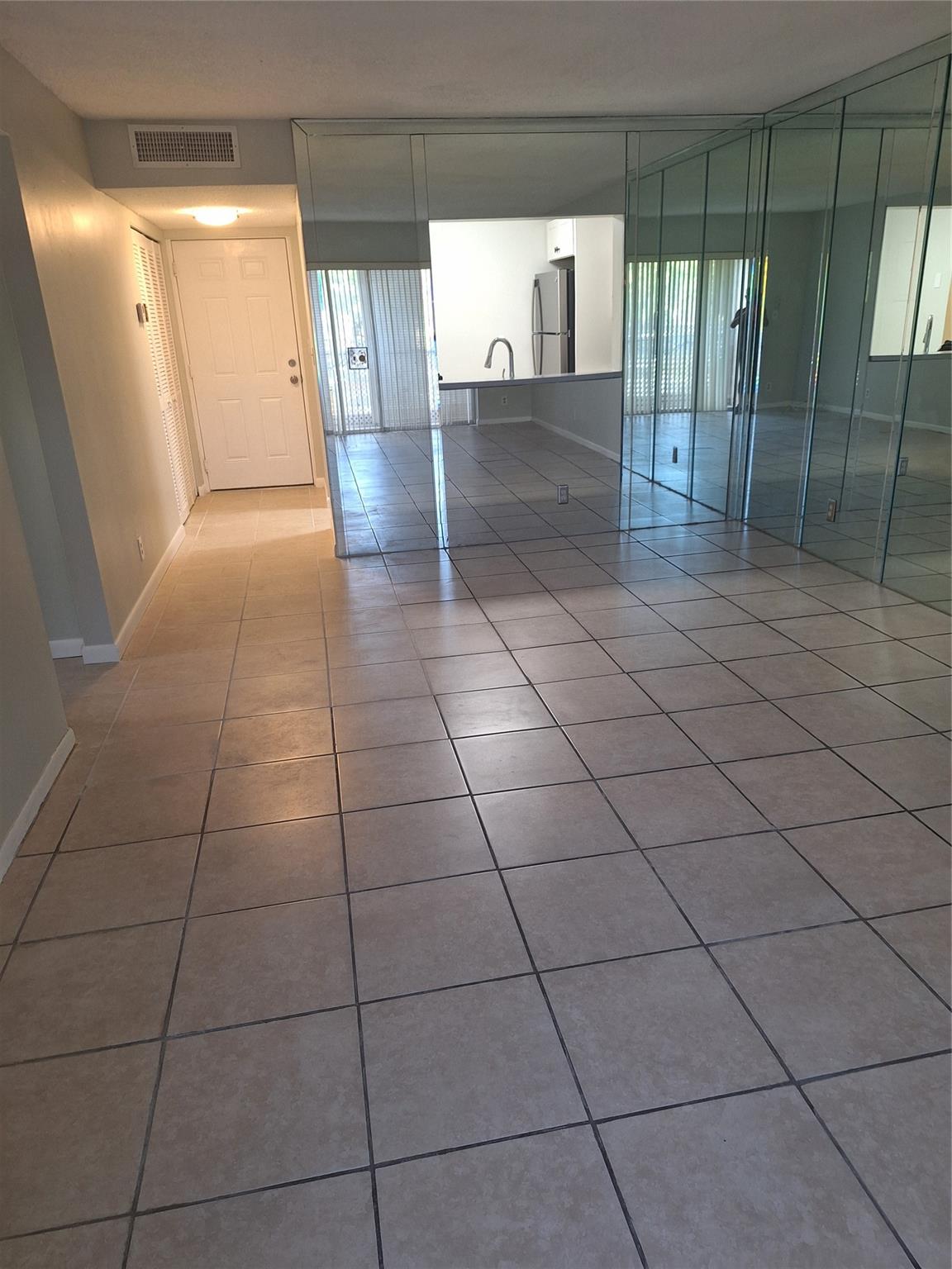 Ramblewood East Condo - Residential Lease