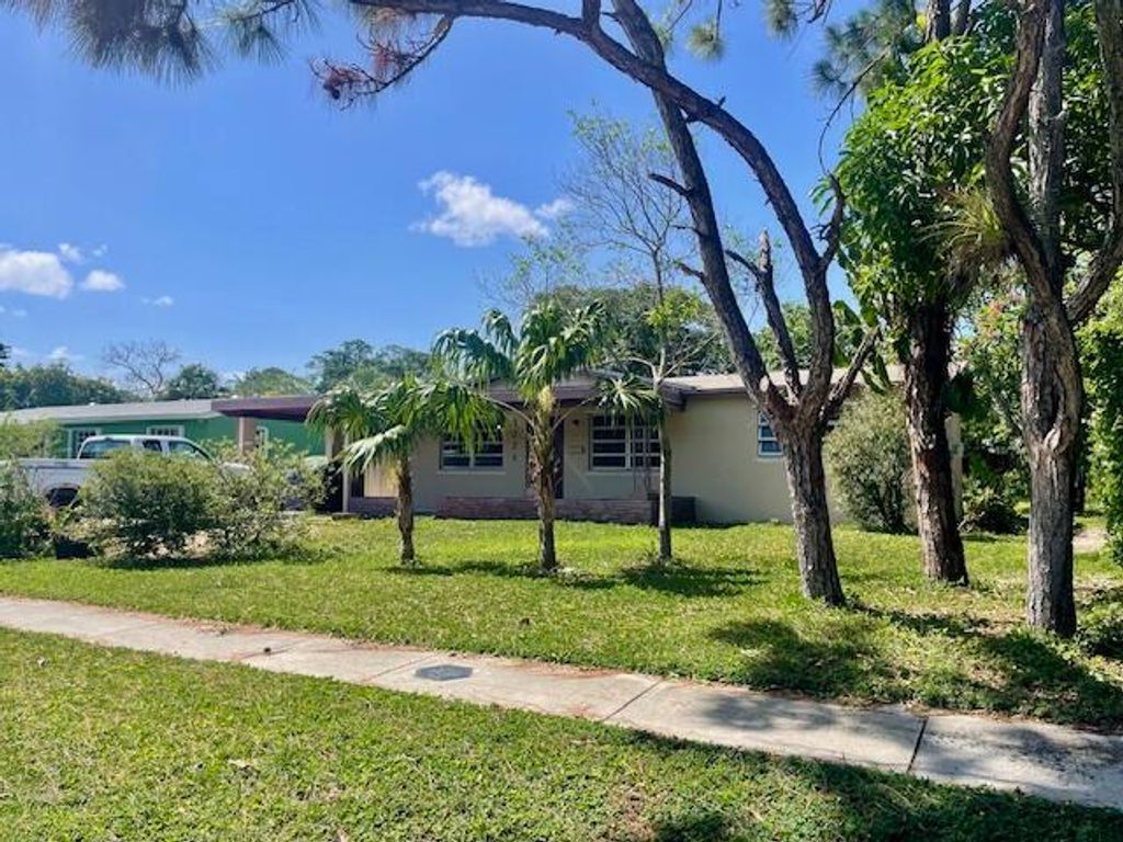 Photo of 3221 Jackson Boulevard, Fort Lauderdale, FL 33312 (MLS # R11098544)