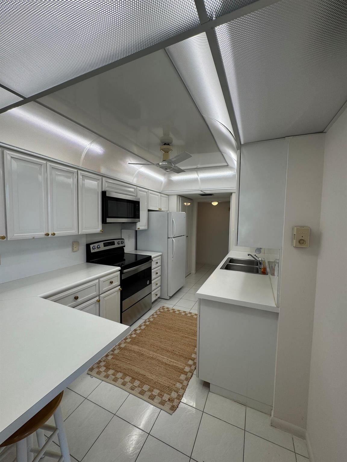 PORTA BELLA EAST AND PORT - Residential Lease