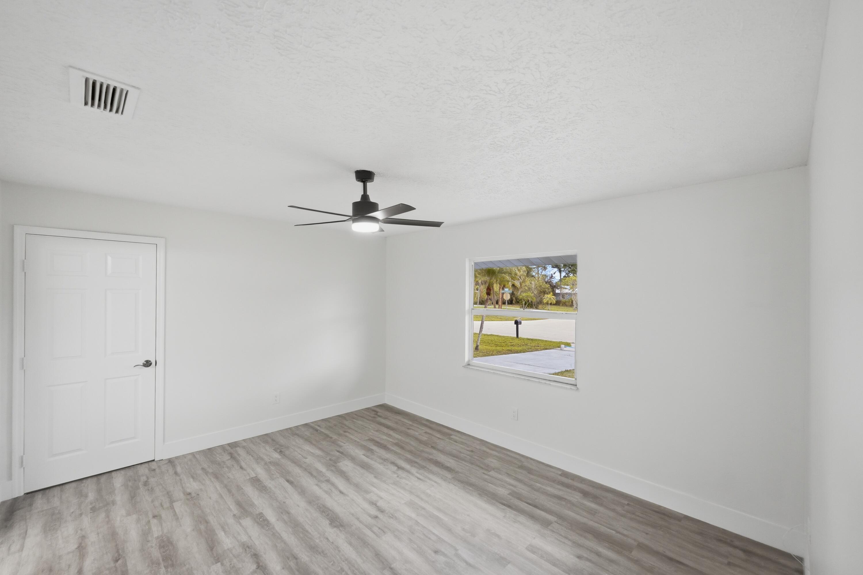 PORT ST LUCIE SECTION 12 - Residential