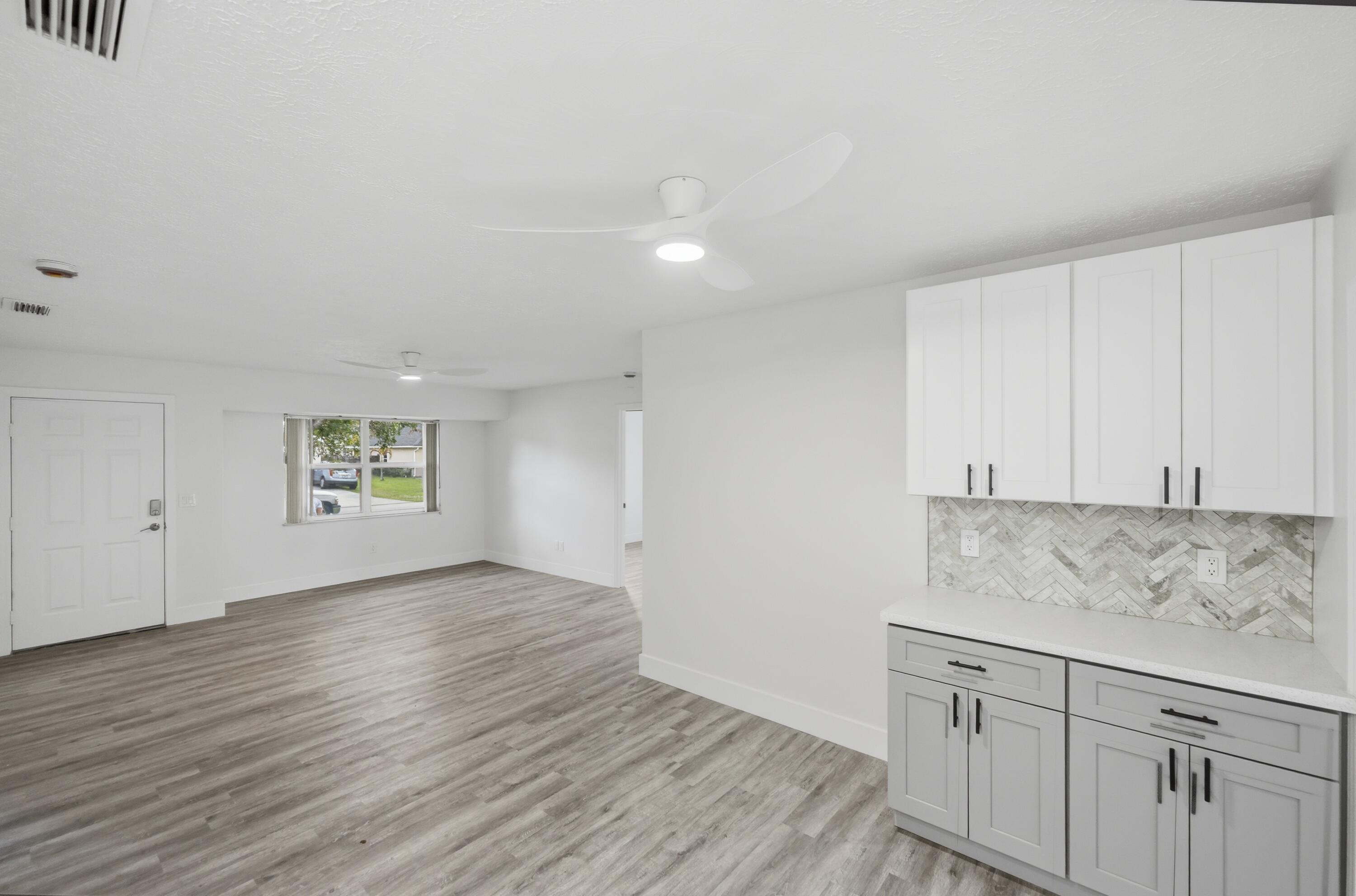 PORT ST LUCIE SECTION 12 - Residential