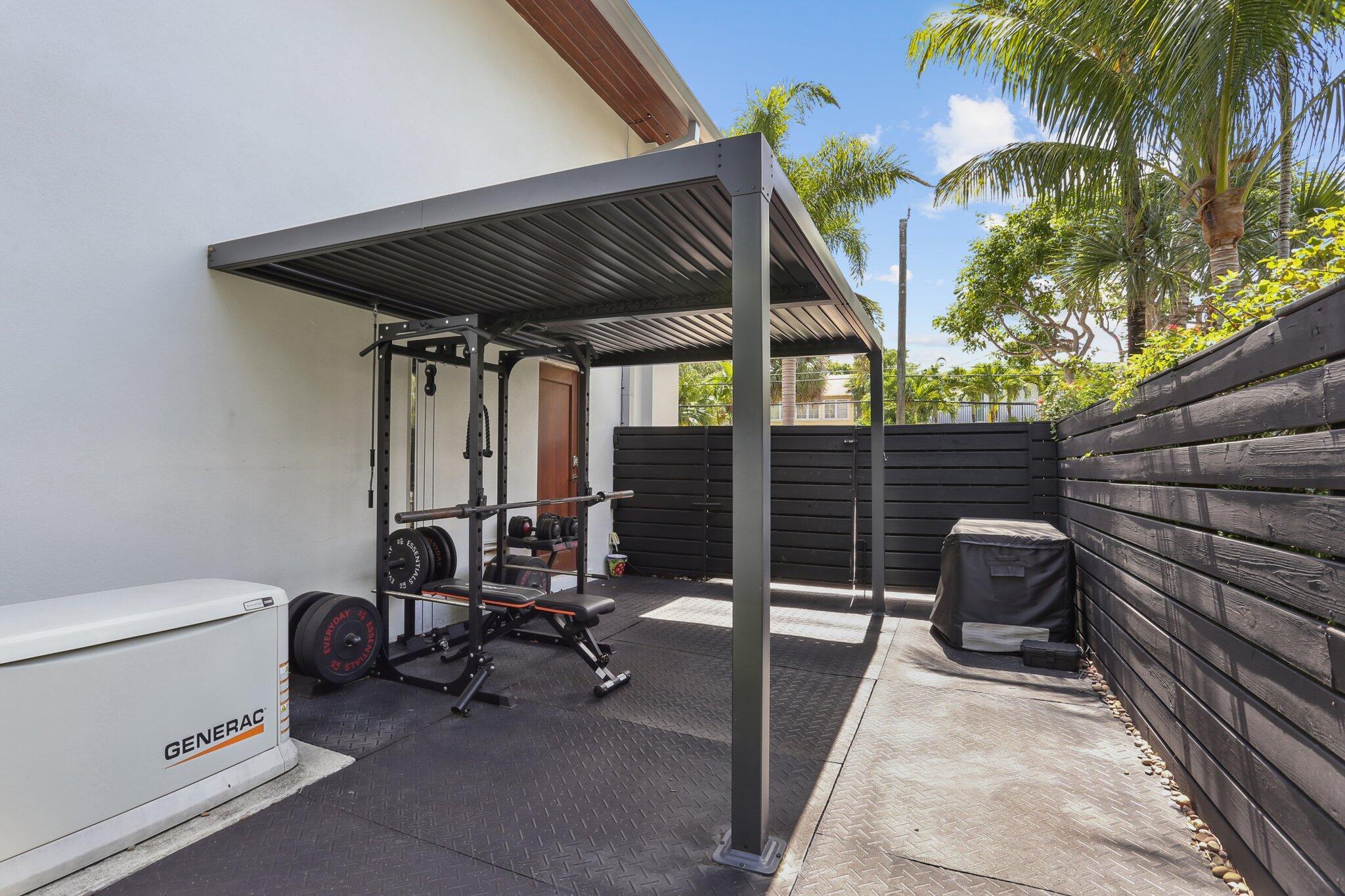 LAS OLAS PARK CORR PLAT - Residential