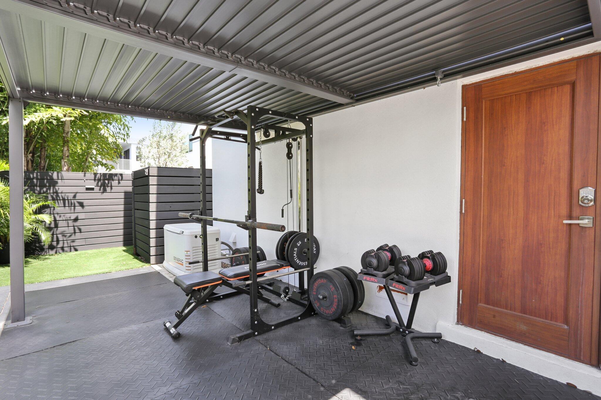 LAS OLAS PARK CORR PLAT - Residential