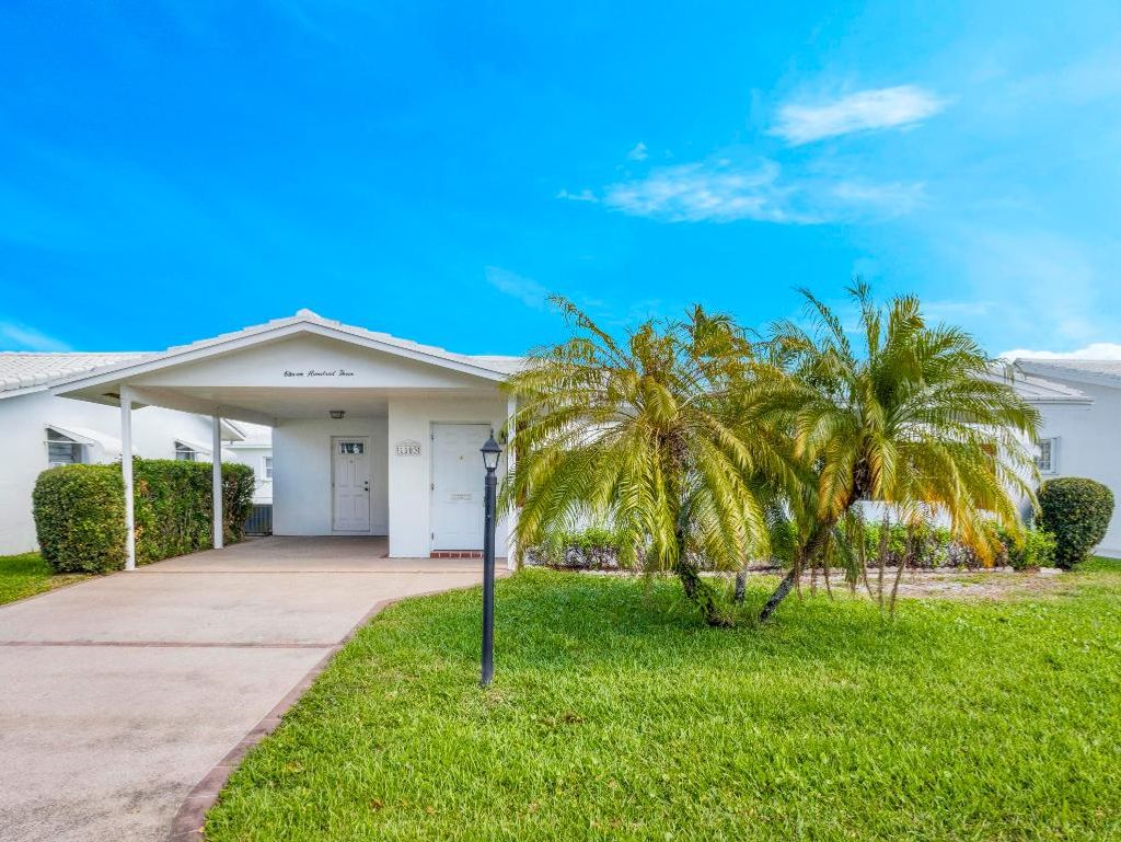 Photo of 1103 Reposo Avenue, Boynton Beach, FL 33426 (MLS # R11082056)
