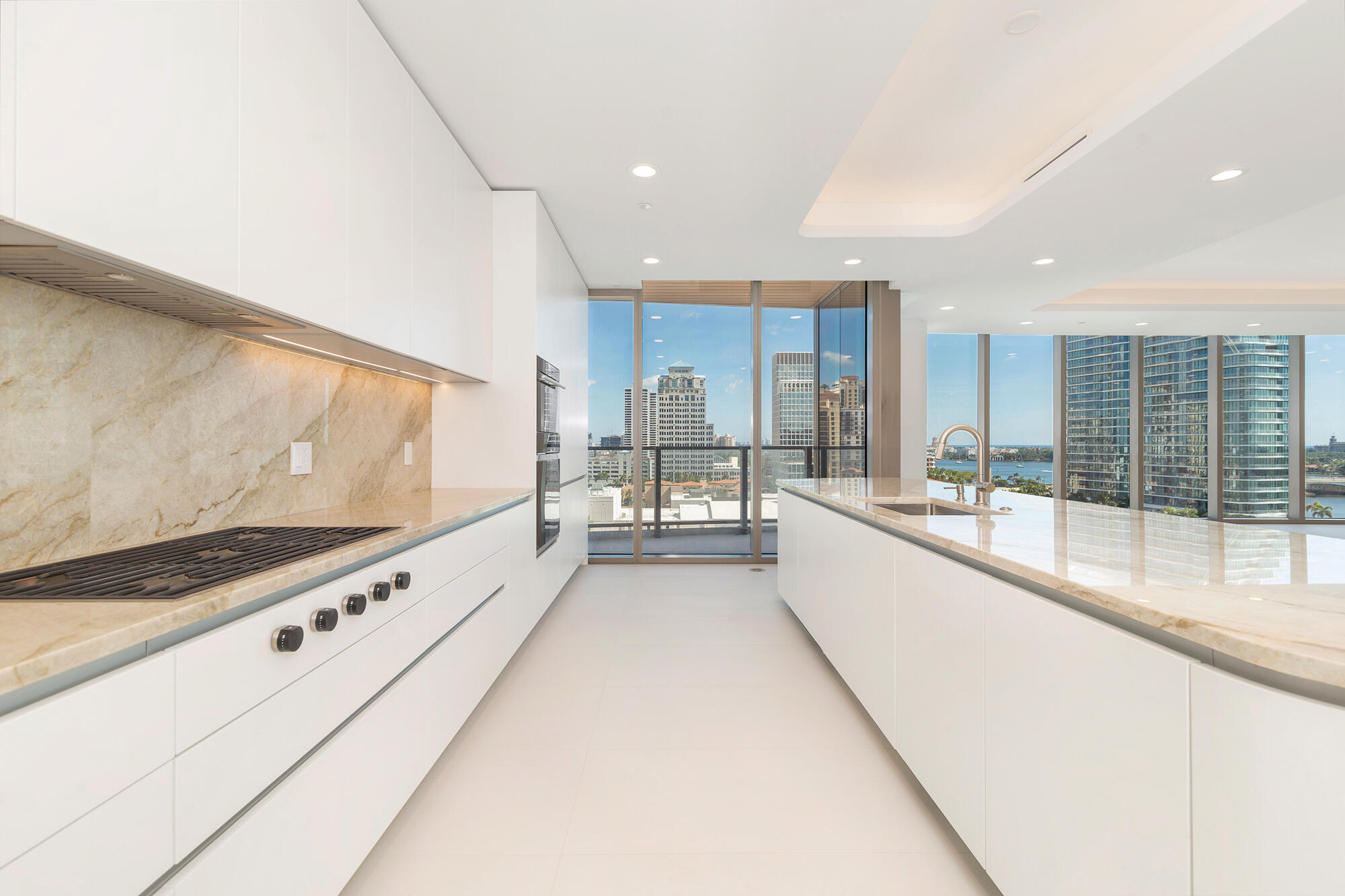 FORTE ON FLAGLER - Residential