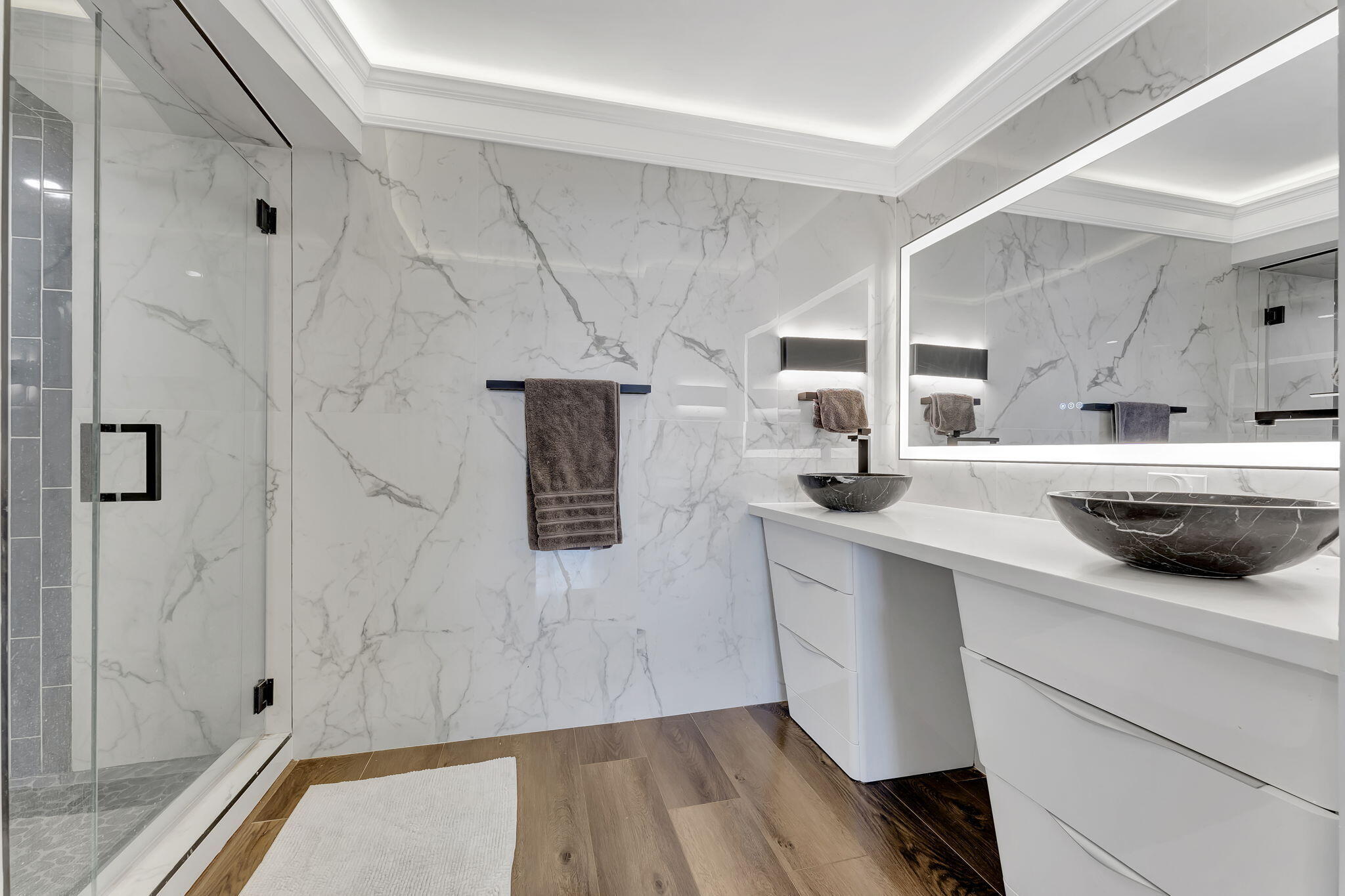 La Mer - Residential