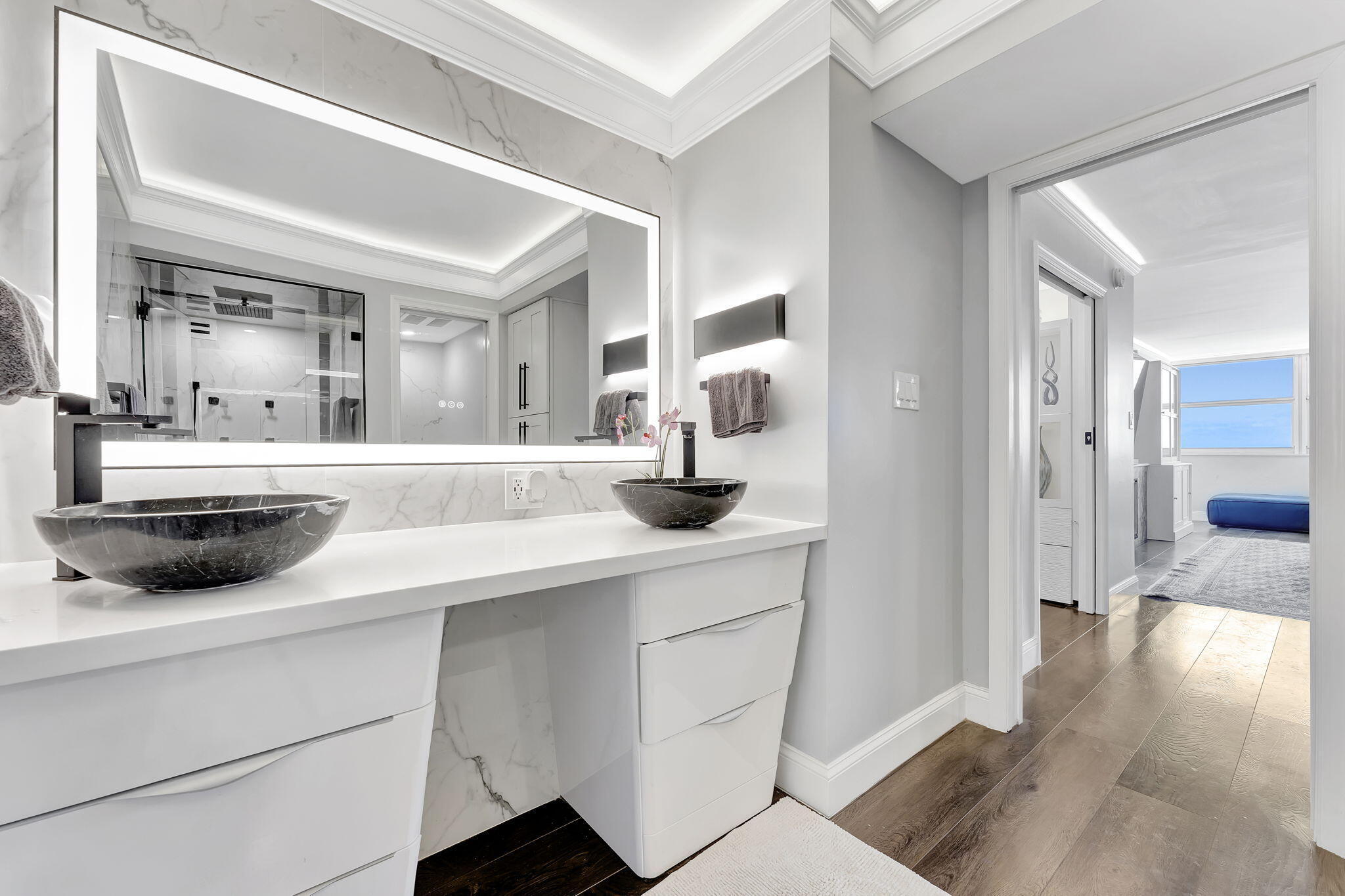 La Mer - Residential