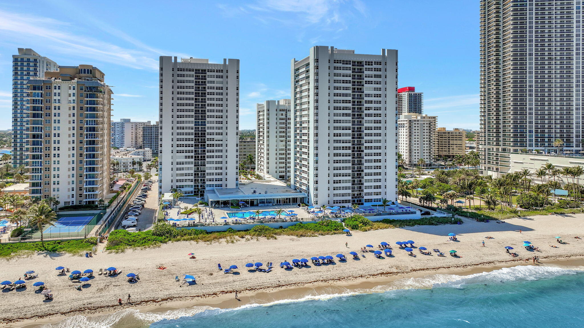 La Mer - Residential