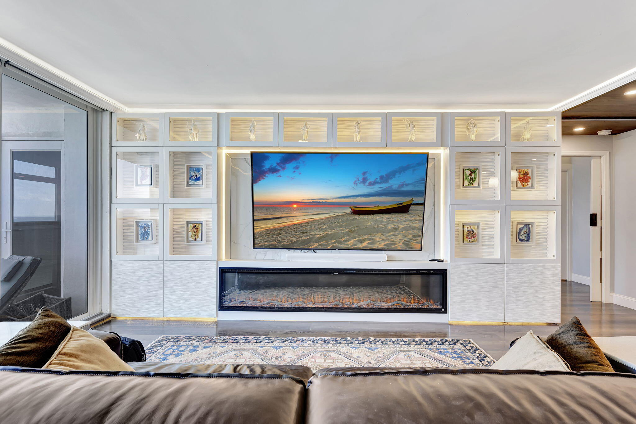 La Mer - Residential