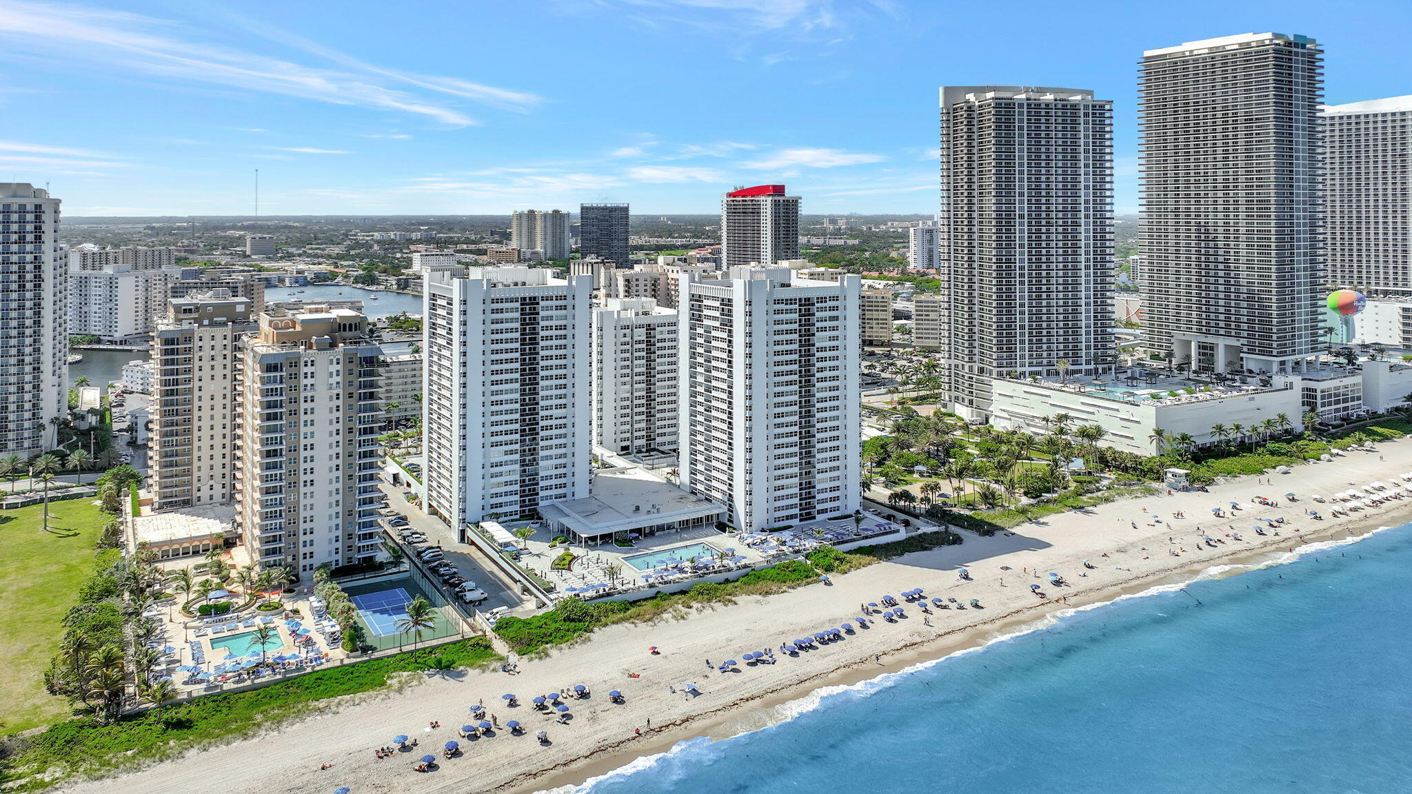 La Mer - Residential
