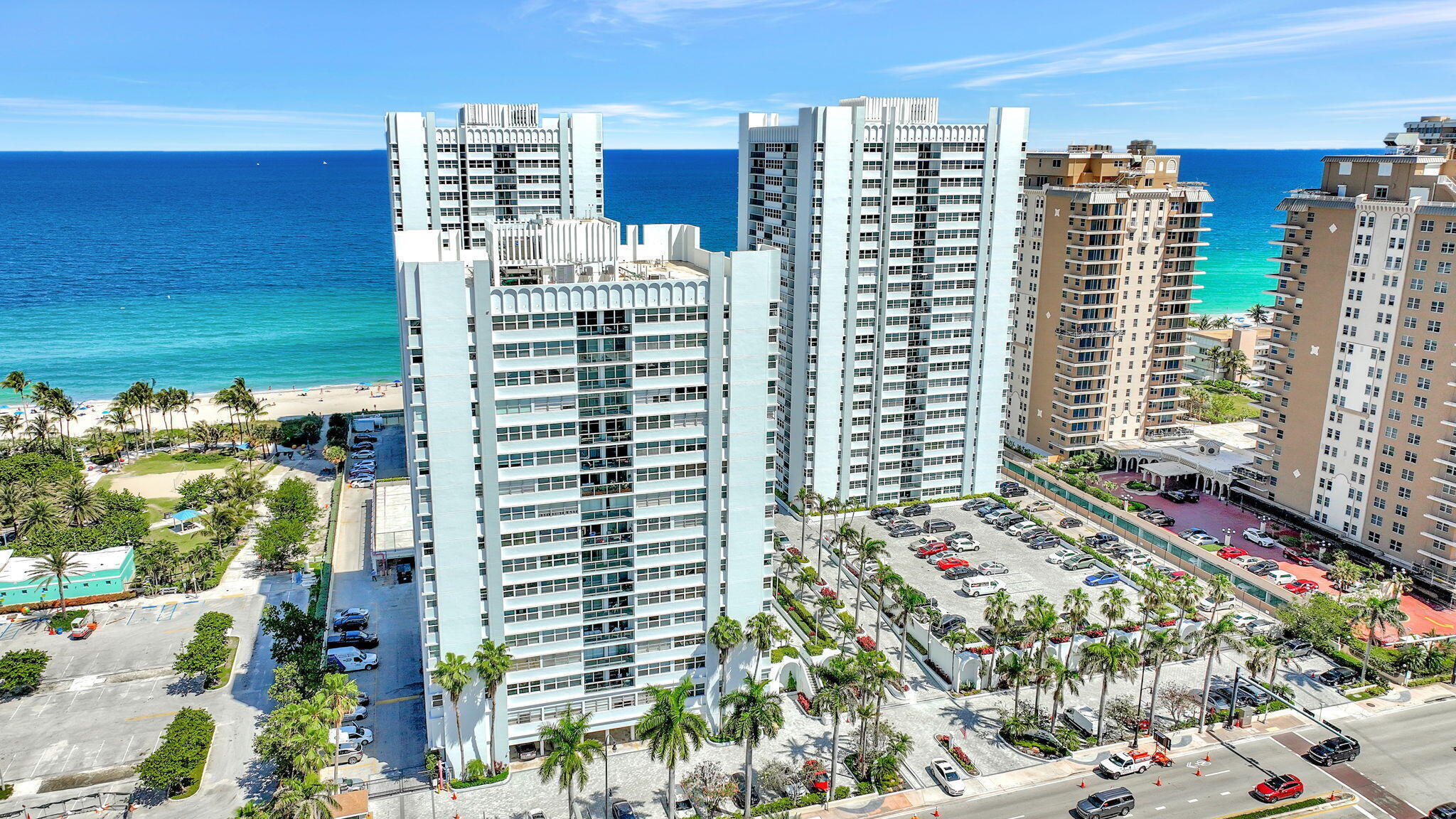 La Mer - Residential