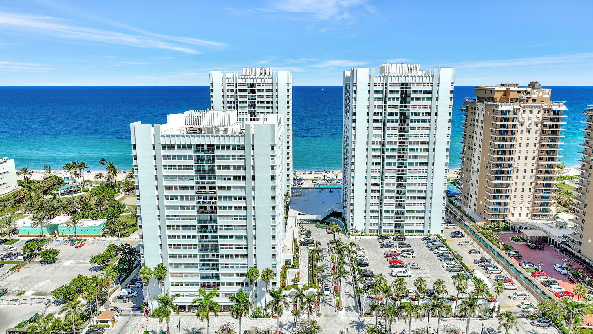 La Mer - Residential