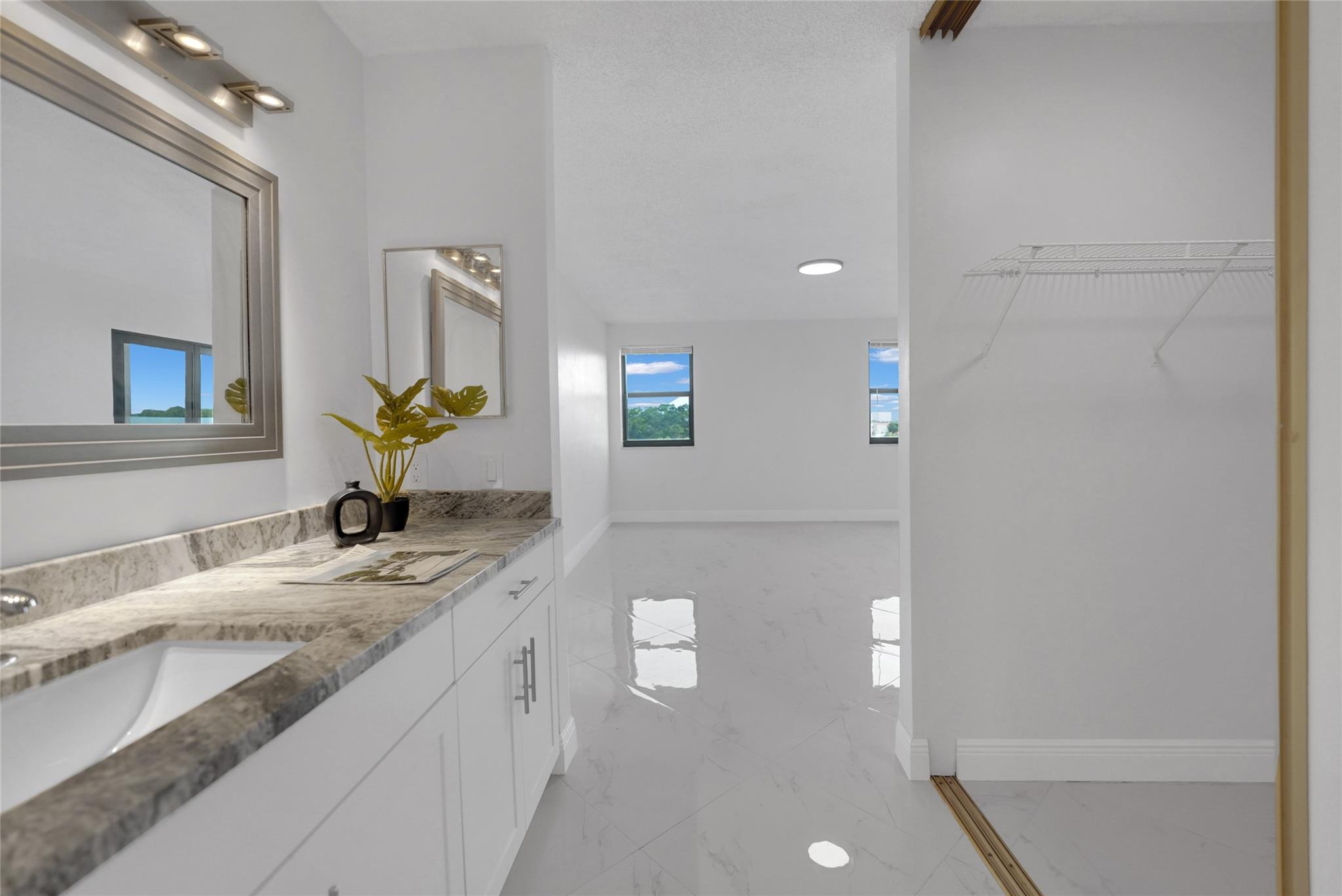 CYPRESS BEND CONDOMINIUM - Residential