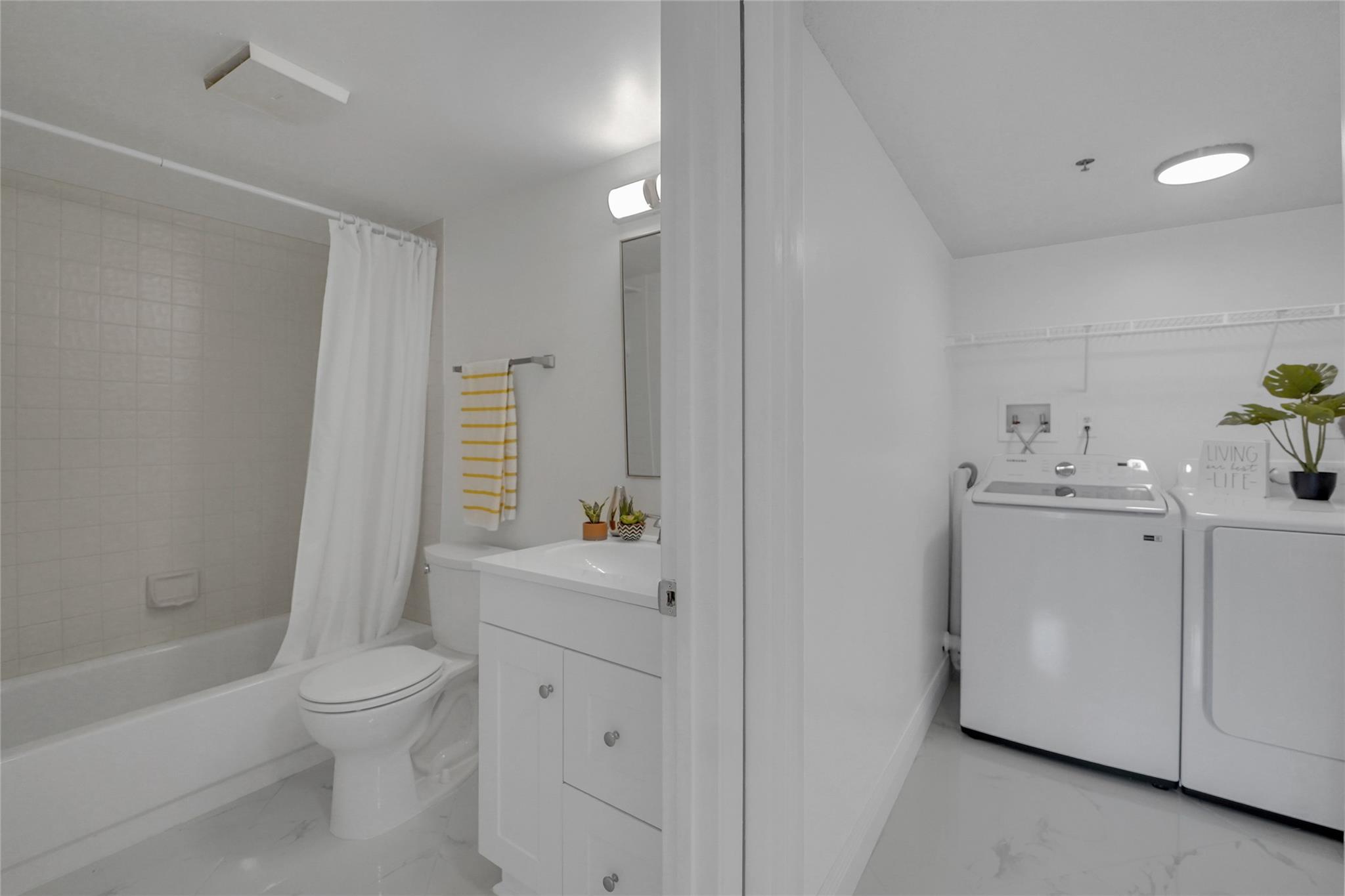 CYPRESS BEND CONDOMINIUM - Residential