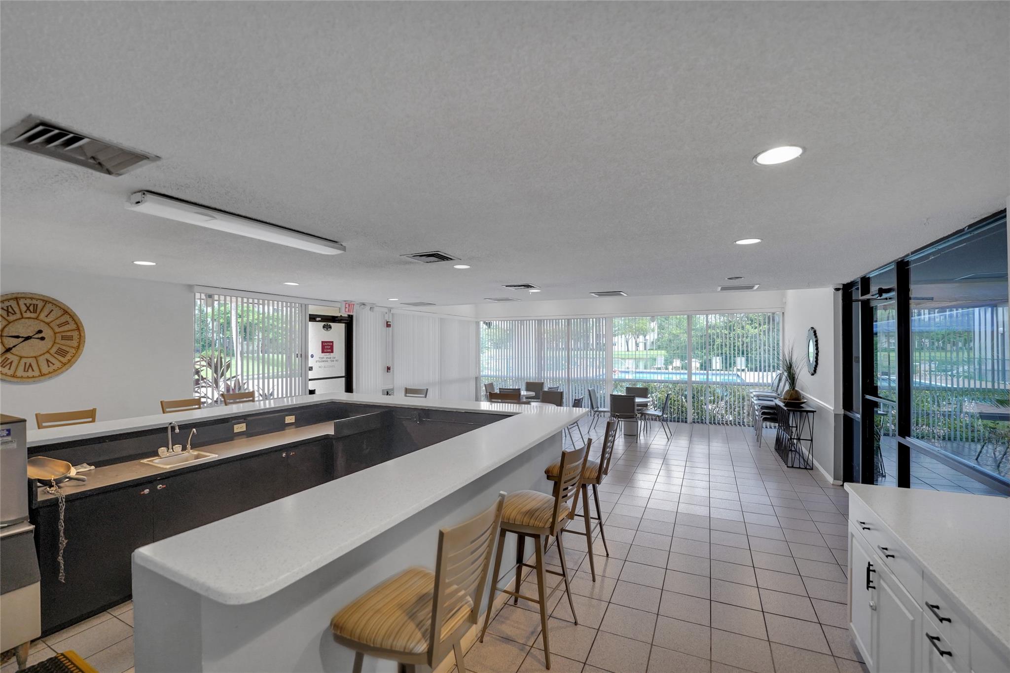 CYPRESS BEND CONDOMINIUM - Residential