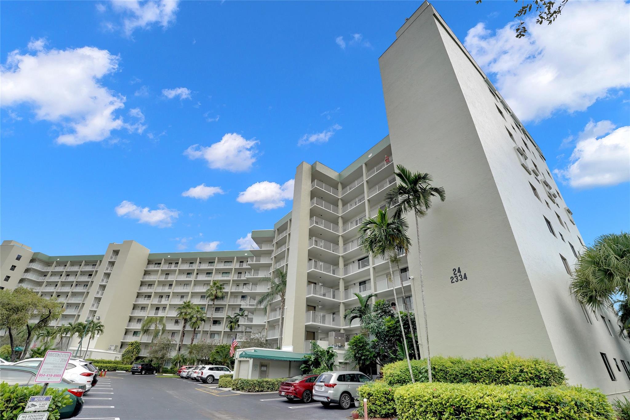 CYPRESS BEND CONDOMINIUM - Residential
