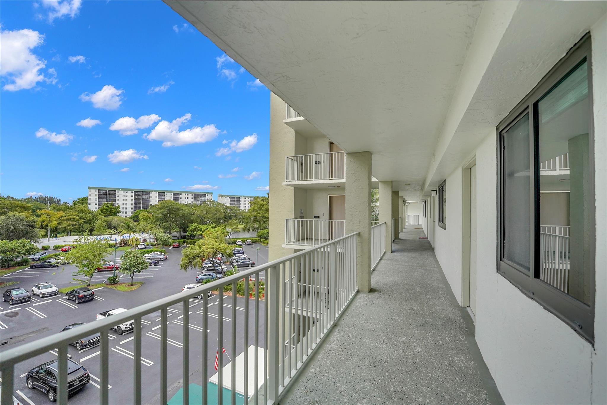 CYPRESS BEND CONDOMINIUM - Residential