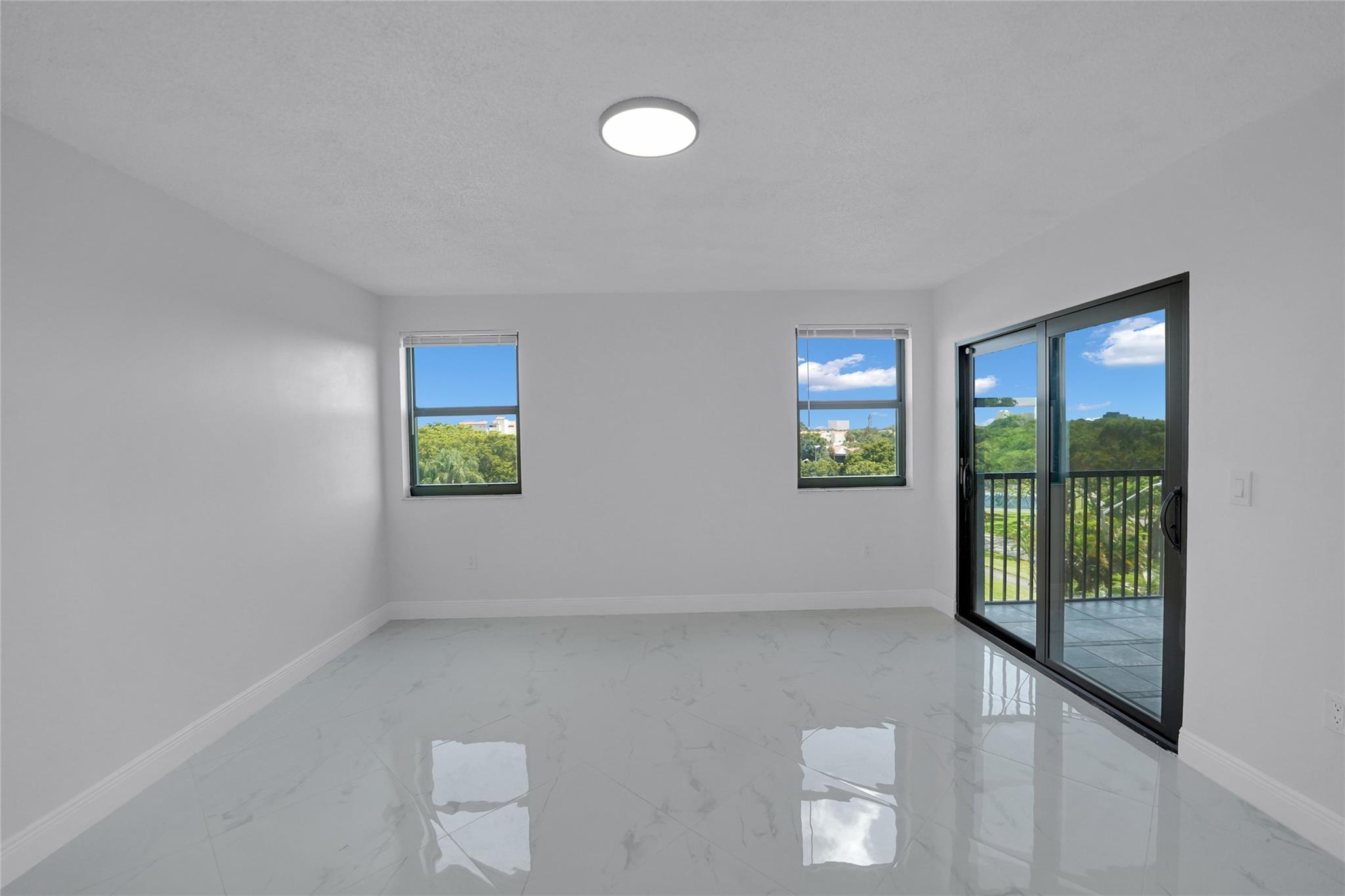 CYPRESS BEND CONDOMINIUM - Residential