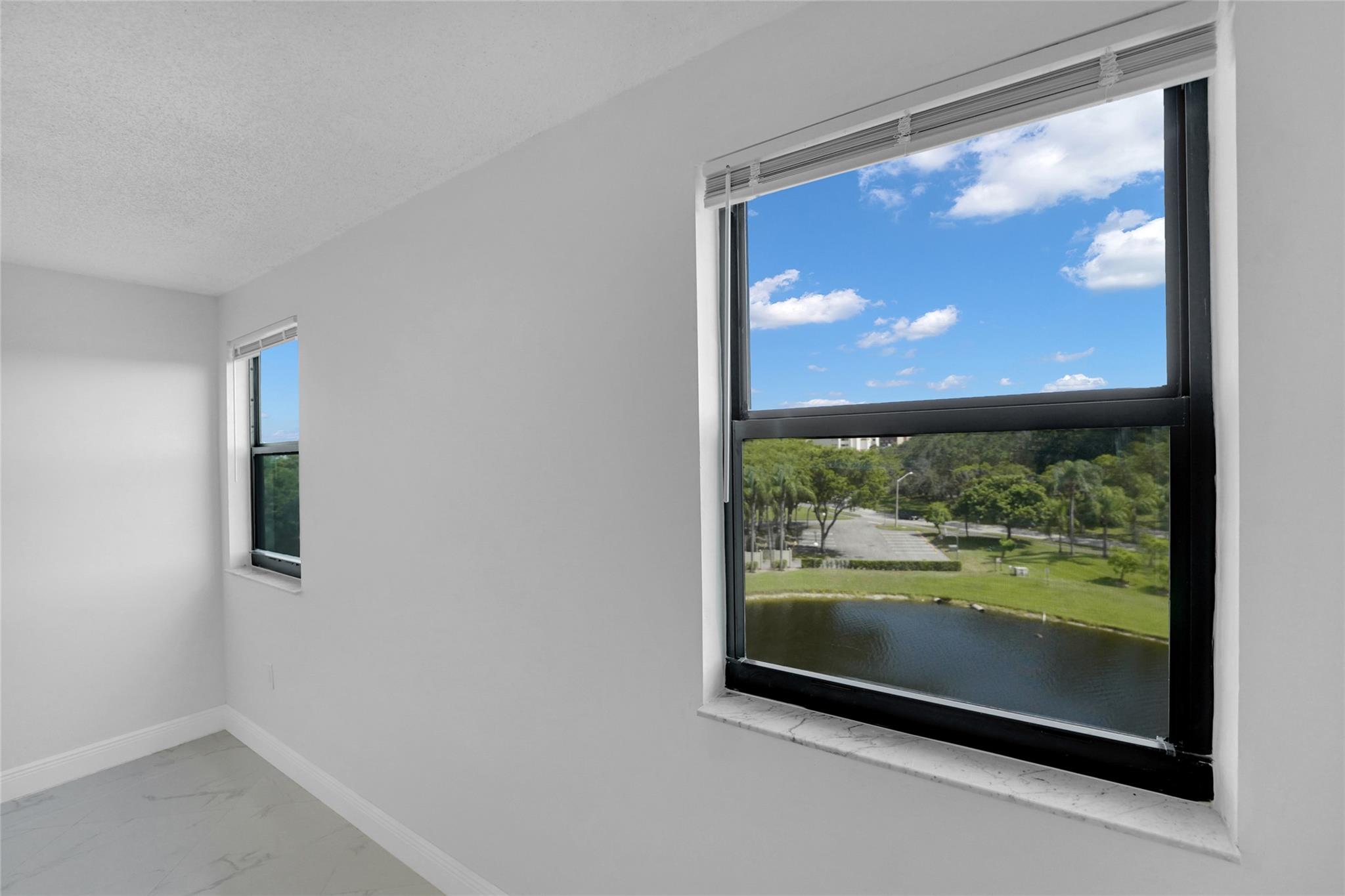CYPRESS BEND CONDOMINIUM - Residential