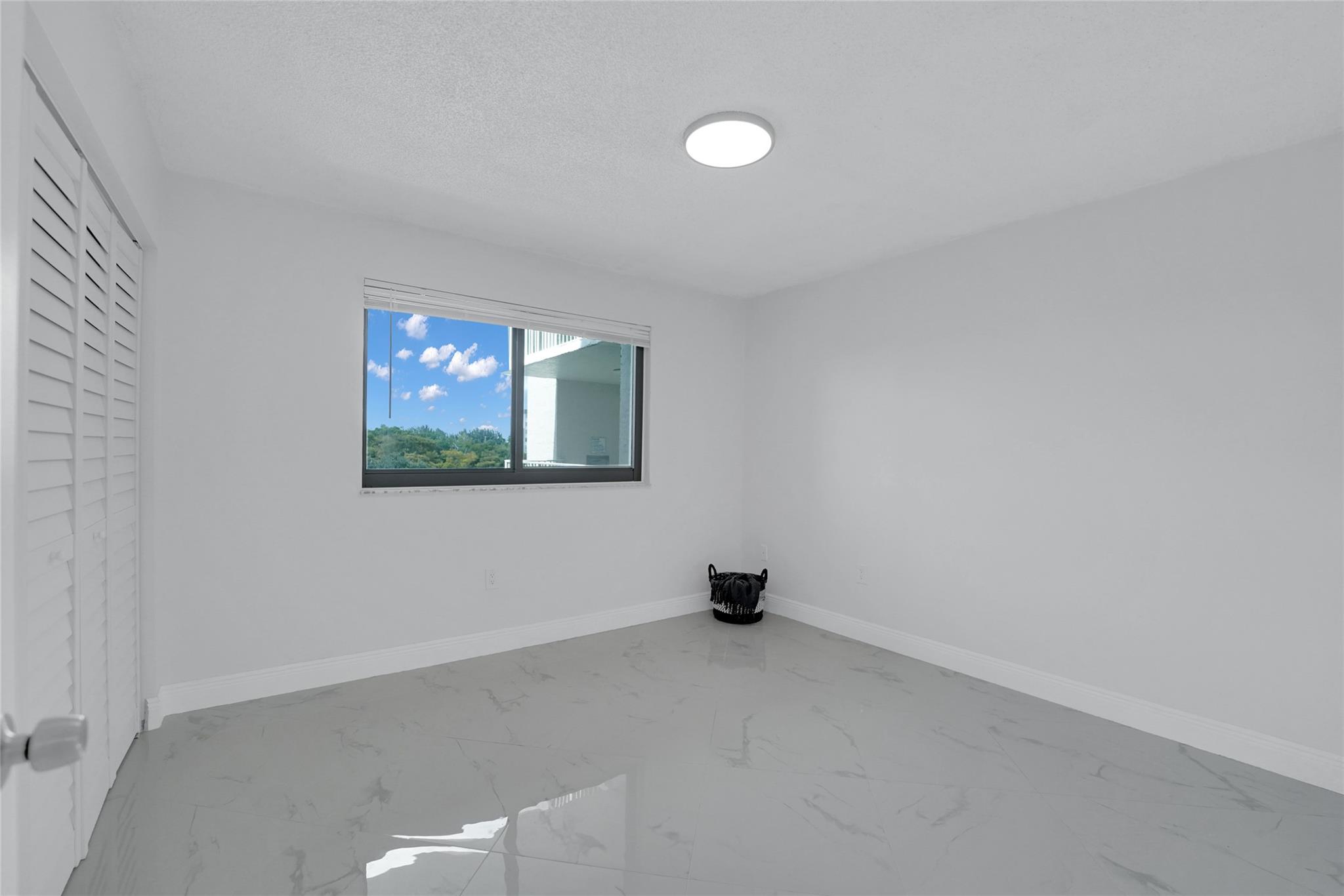 CYPRESS BEND CONDOMINIUM - Residential
