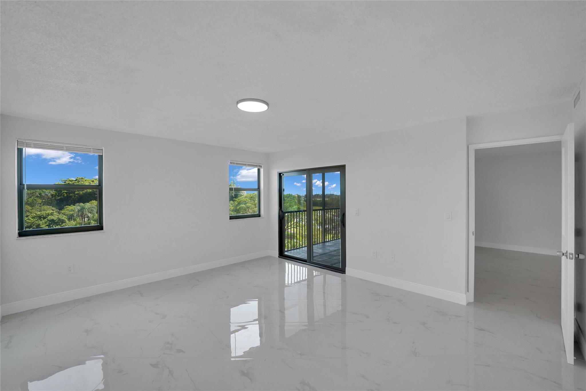 CYPRESS BEND CONDOMINIUM - Residential